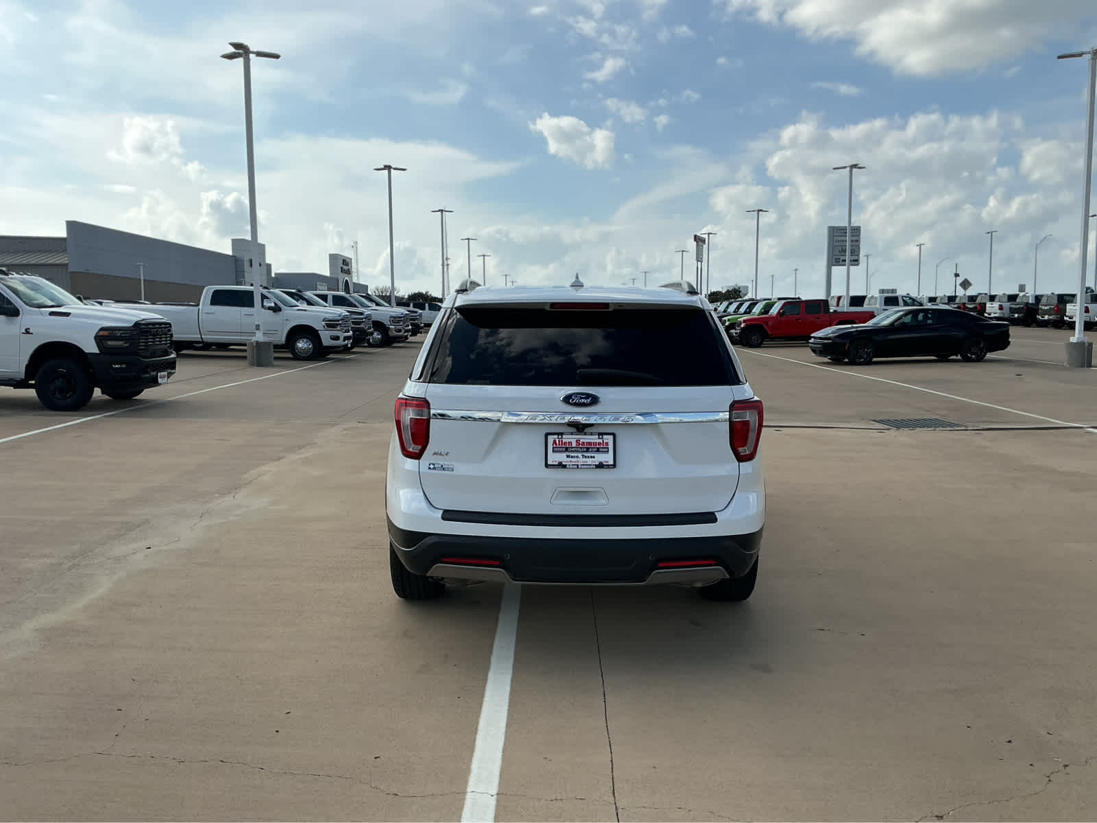 Used Car 2019 Ford Explorer  Xlt For Sale Under $20,000 In Waco, Texas