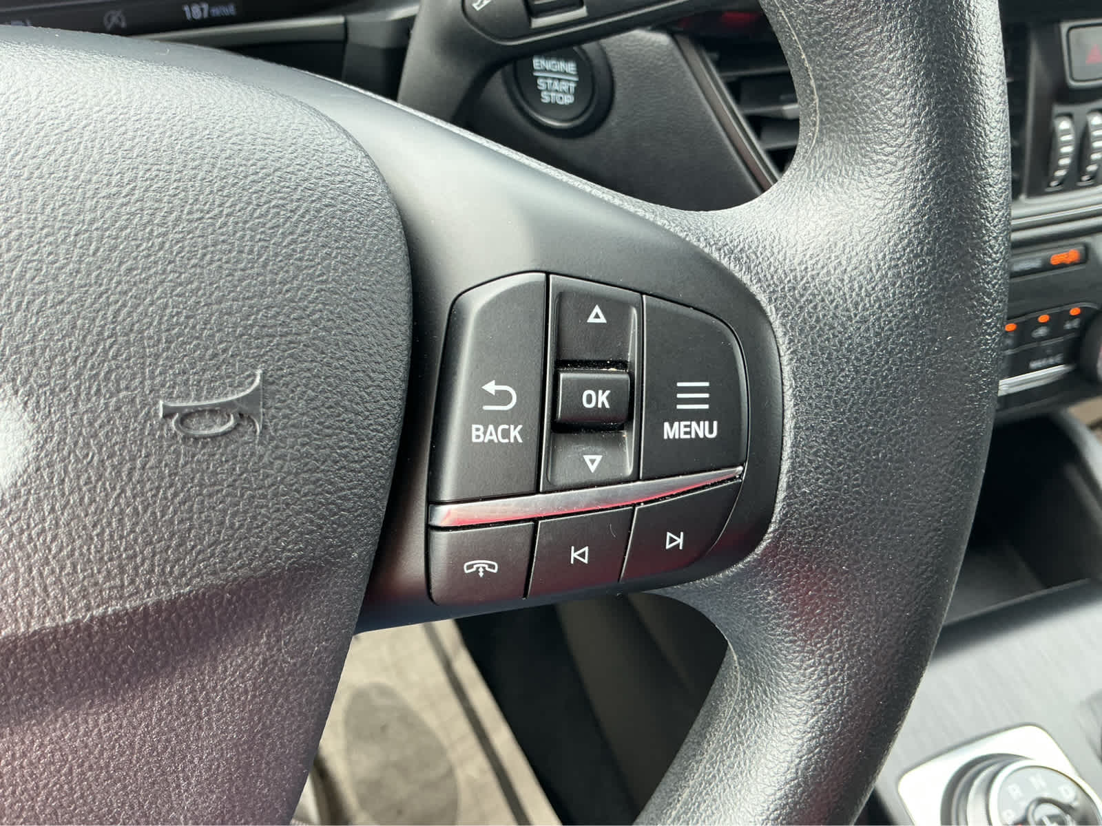 used 2025 Ford Escape car, priced at $25,875