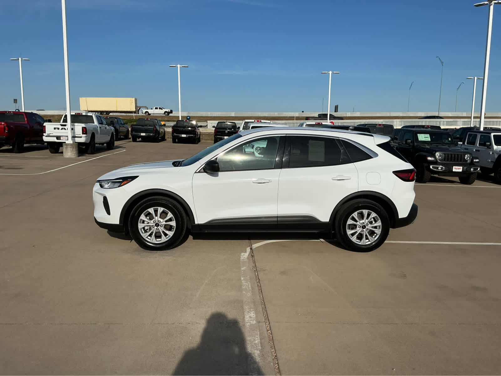 Used Car 2024 Ford Escape  Active For Sale Under $25,000 In Waco, Texas