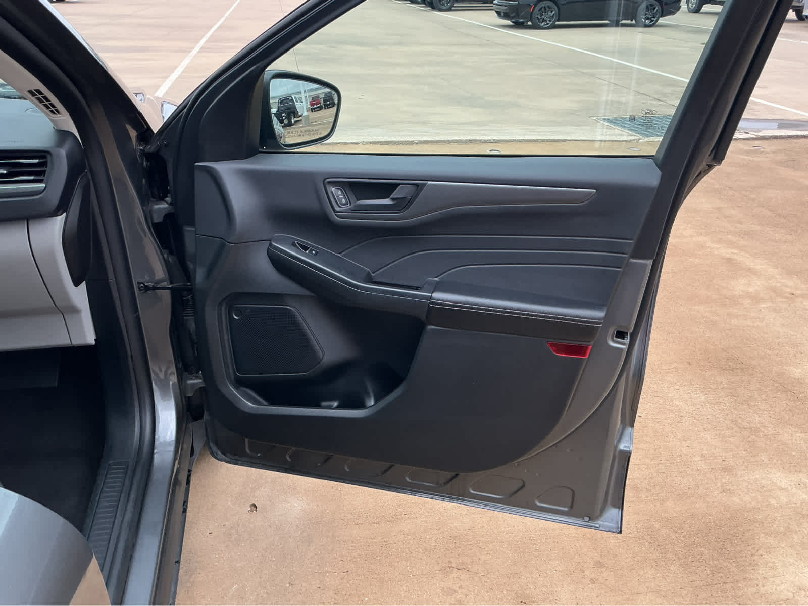 Used Car 2025 Ford Escape  Active For Sale Under $30,000 In Waco, Texas