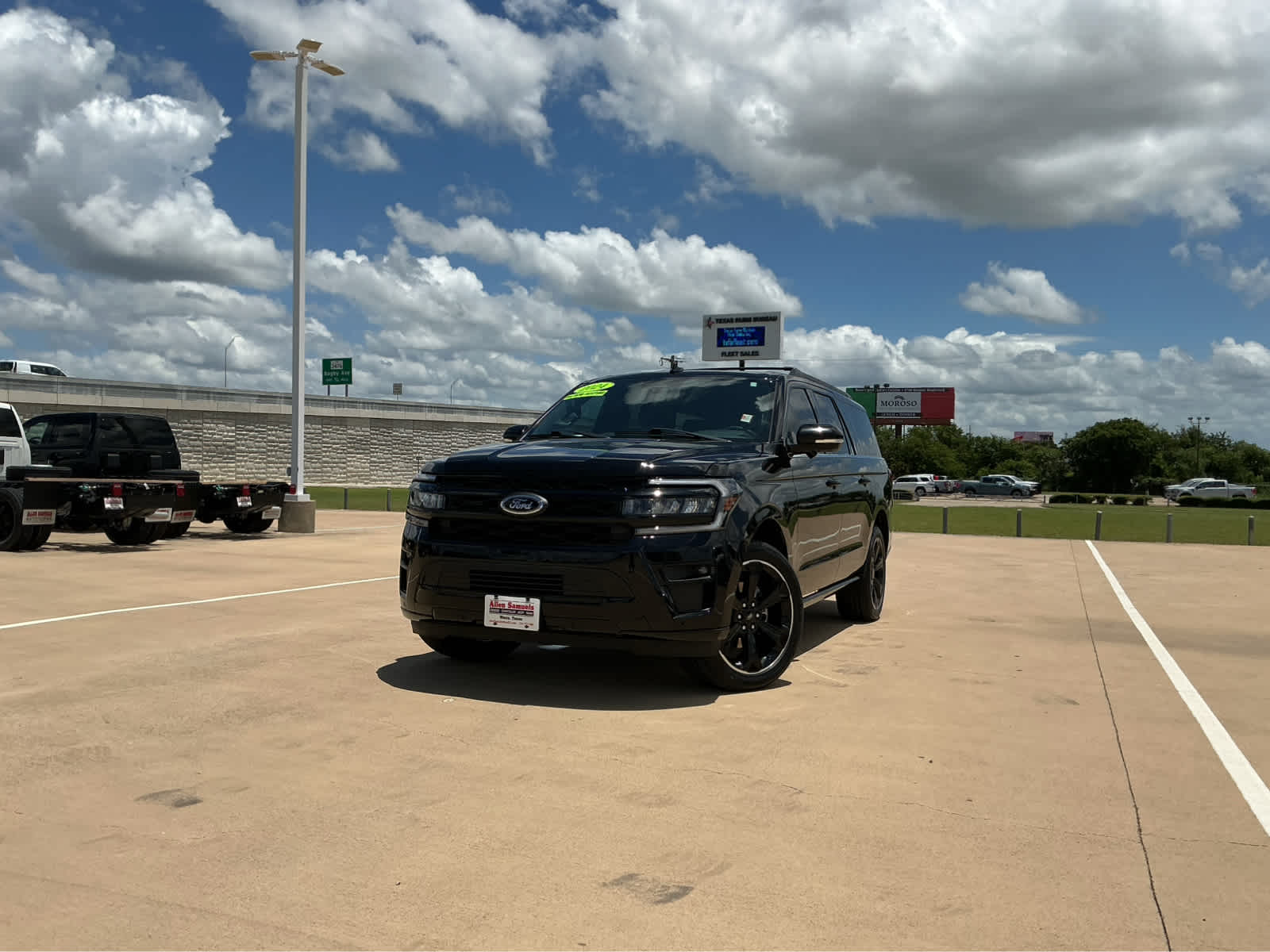 Used Car 2024 Ford Expedition Max  Limited For Sale Under $70,000 In Waco, Texas
