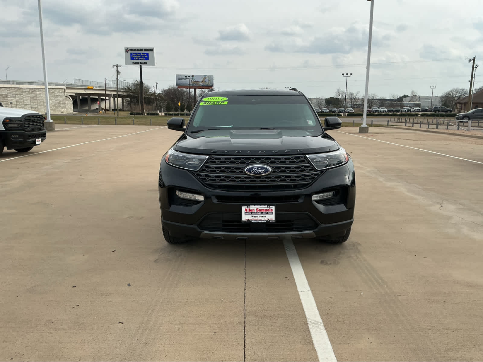 Used Car 2023 Ford Explorer  Xlt For Sale Under $30,000 In Waco, Texas