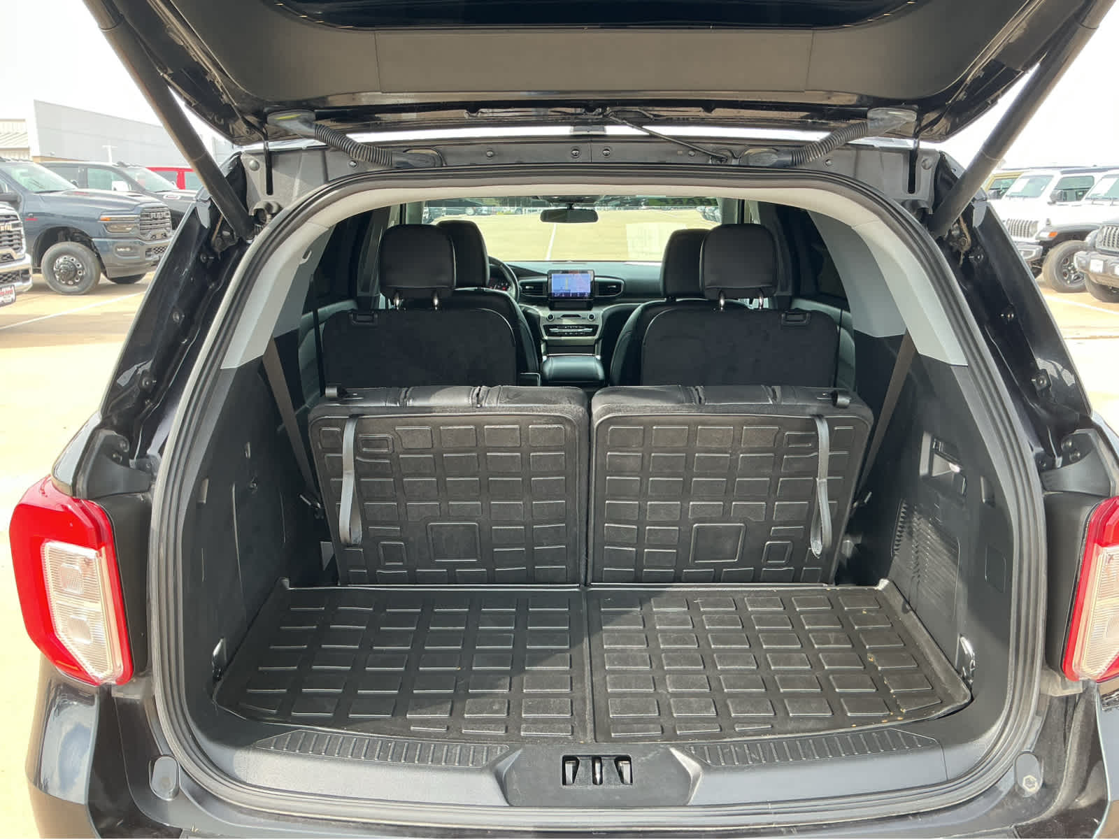 Used Car 2023 Ford Explorer  Xlt For Sale Under $30,000 In Waco, Texas