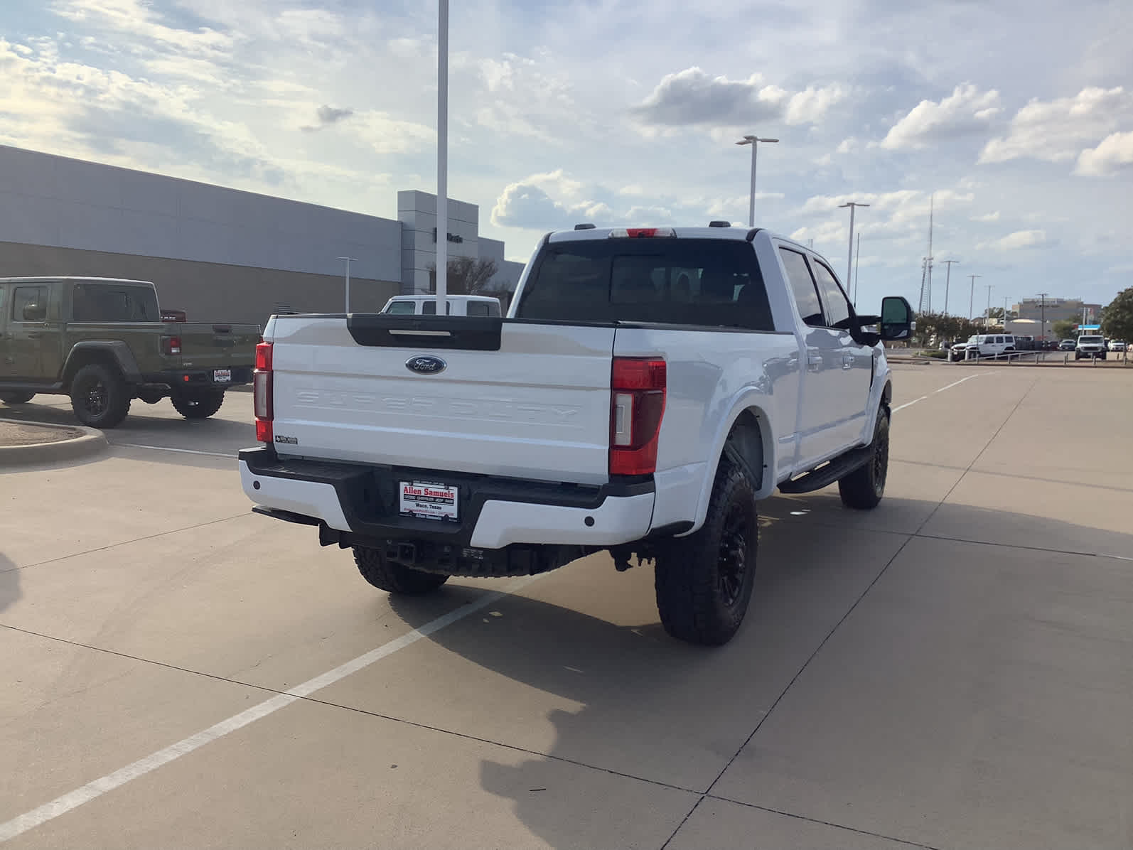Used Car 2022 Ford Super Duty F-250 Srw  Lariat For Sale Under $50,000 In Waco, Texas