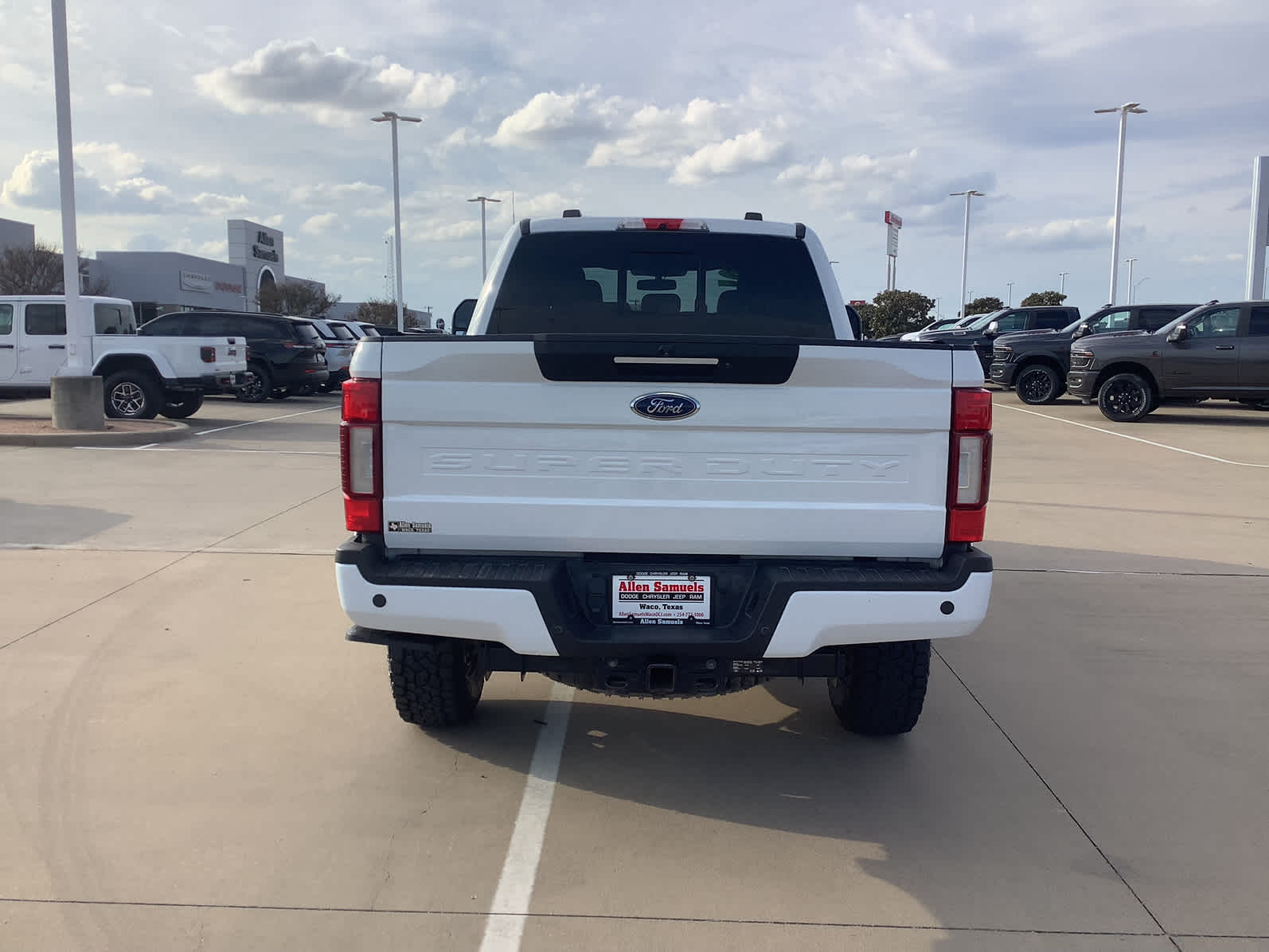 Used Car 2022 Ford Super Duty F-250 Srw  Lariat For Sale Under $50,000 In Waco, Texas