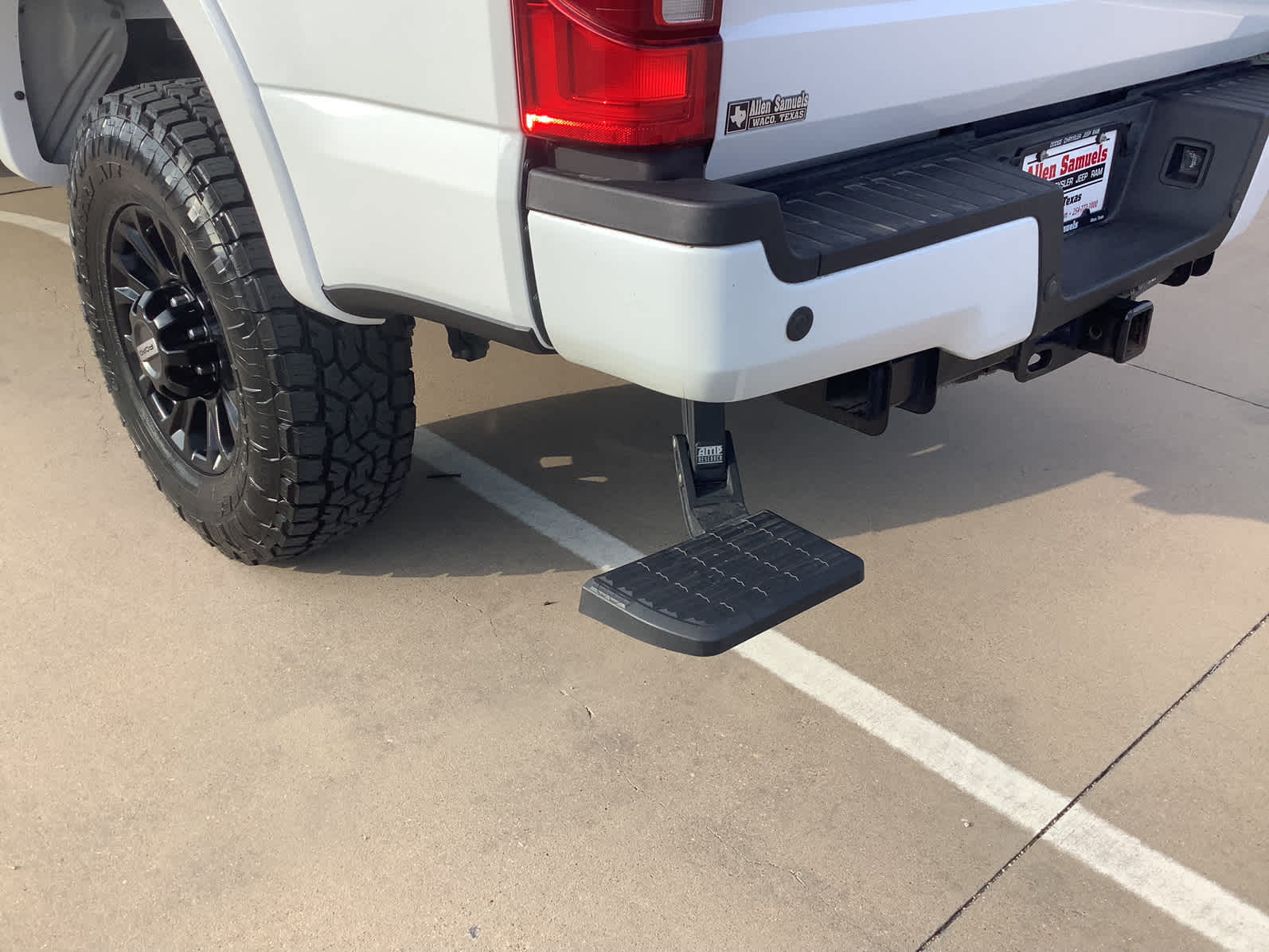 Used Car 2022 Ford Super Duty F-250 Srw  Lariat For Sale Under $50,000 In Waco, Texas