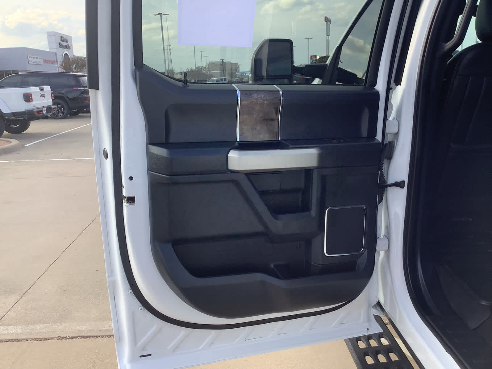 Used Car 2022 Ford Super Duty F-250 Srw  Lariat For Sale Under $50,000 In Waco, Texas