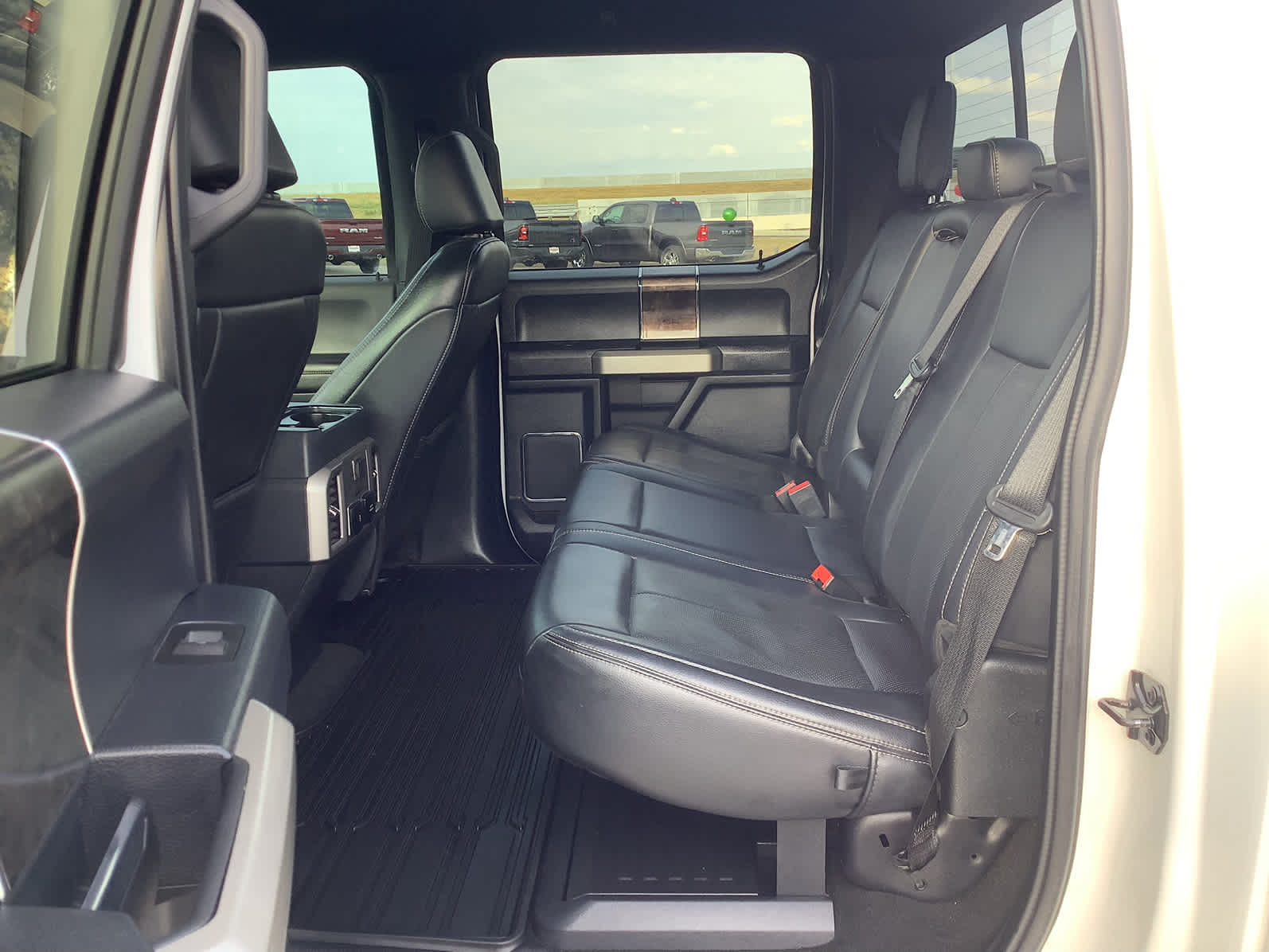 Used Car 2022 Ford Super Duty F-250 Srw  Lariat For Sale Under $50,000 In Waco, Texas