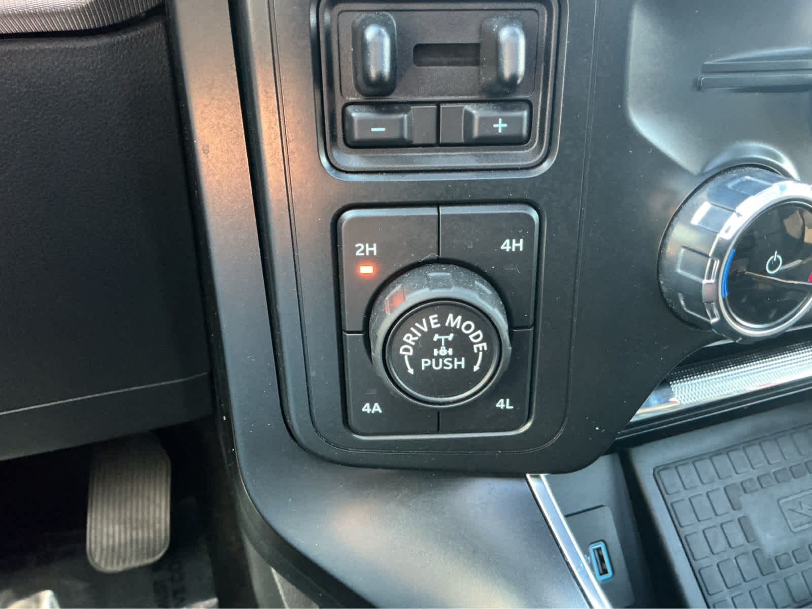 Used Car 2022 Ford F-150  Raptor For Sale Under $70,000 In Waco, Texas