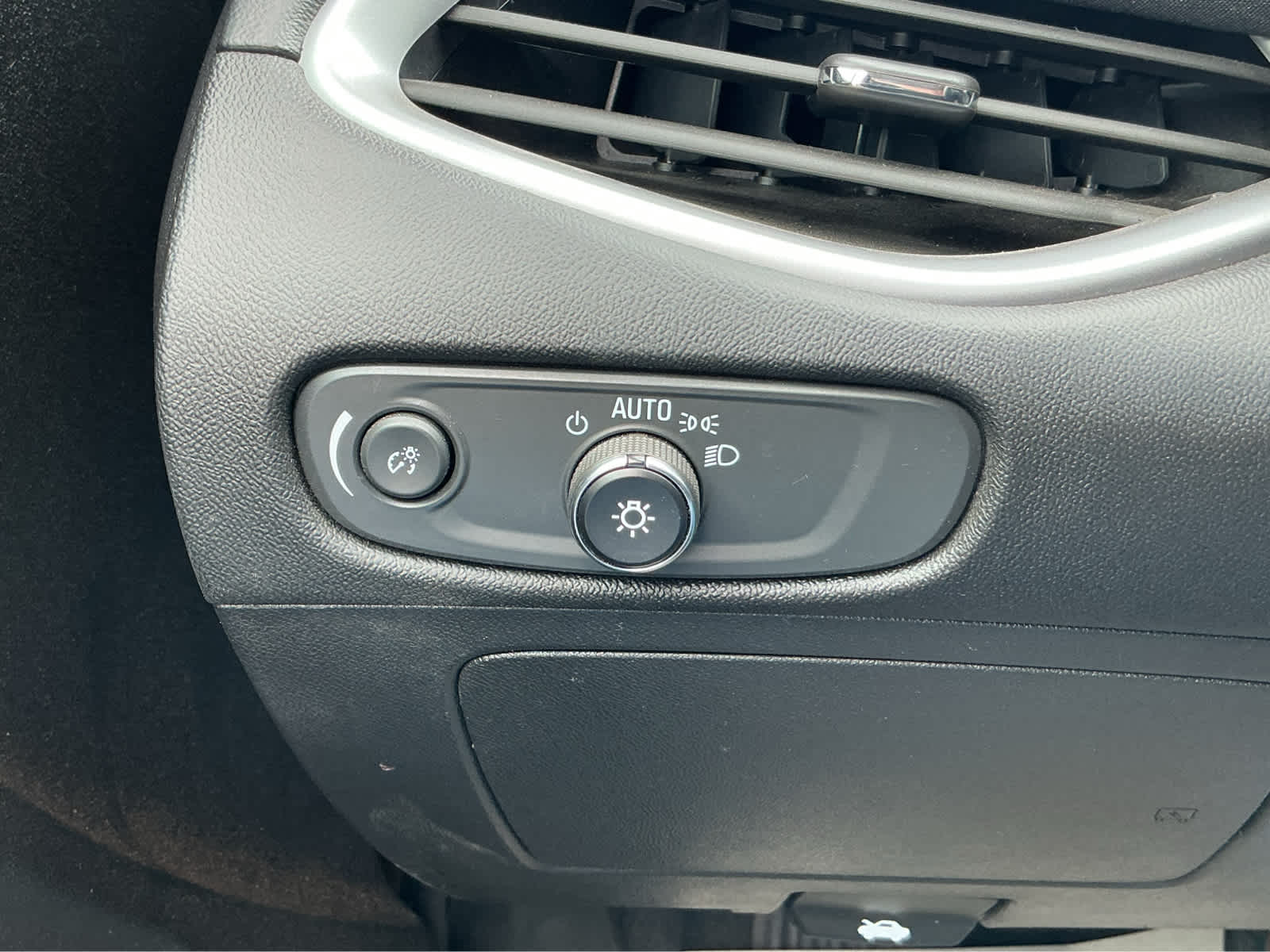 Used Car 2025 Chevrolet Malibu  Lt For Sale Under $25,000 In Waco, Texas