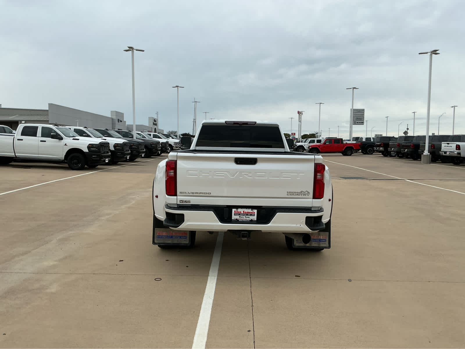 Used Car 2022 Chevrolet Silverado 3500hd  High Country For Sale Under $60,000 In Waco, Texas