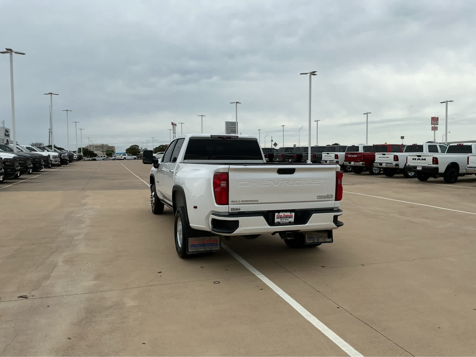 Used Car 2022 Chevrolet Silverado 3500hd  High Country For Sale Under $60,000 In Waco, Texas
