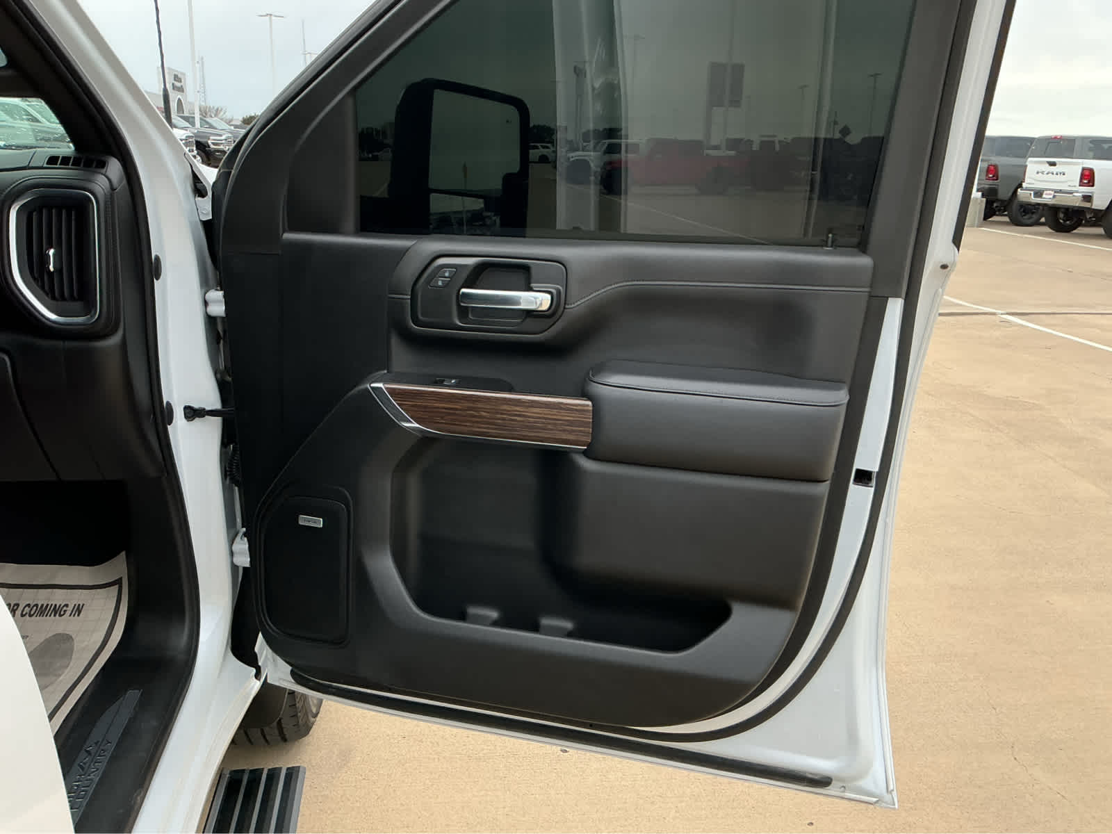 Used Car 2022 Chevrolet Silverado 3500hd  High Country For Sale Under $60,000 In Waco, Texas