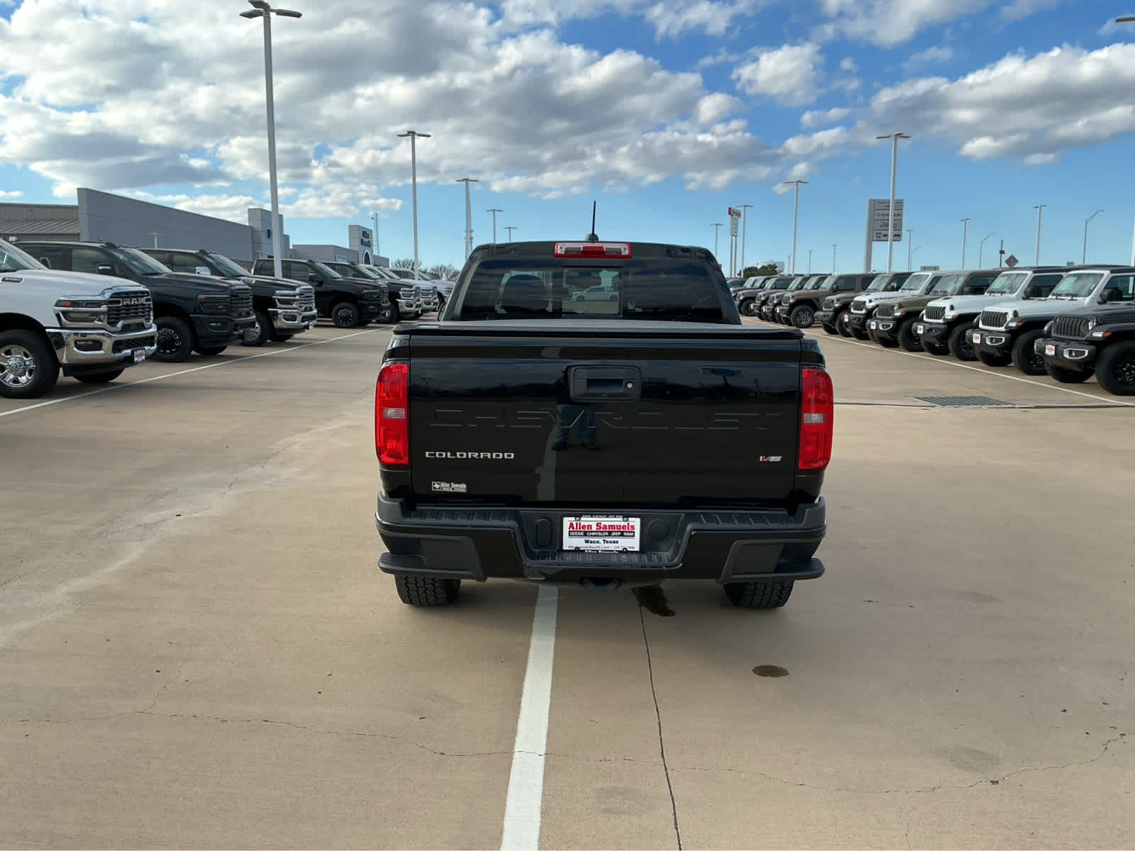 Used Car 2022 Chevrolet Colorado  2wd Lt For Sale Under $25,000 In Waco, Texas