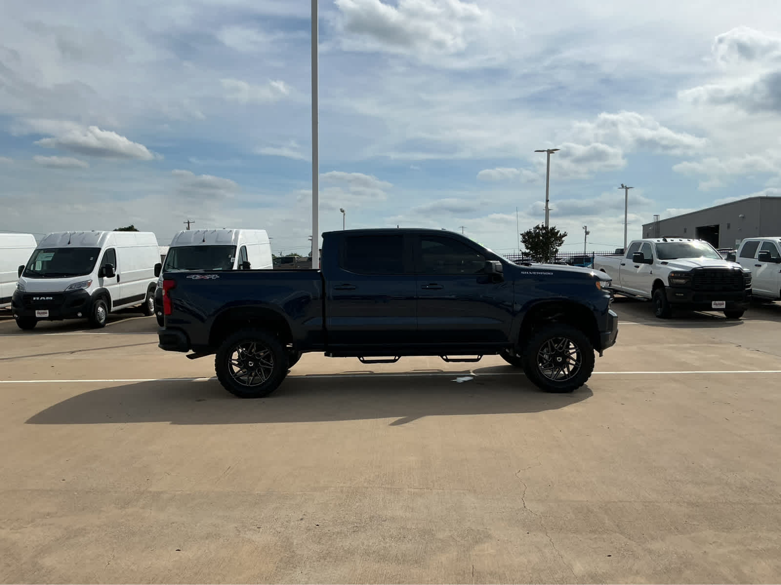 used 2021 Chevrolet Silverado 1500 car, priced at $40,850
