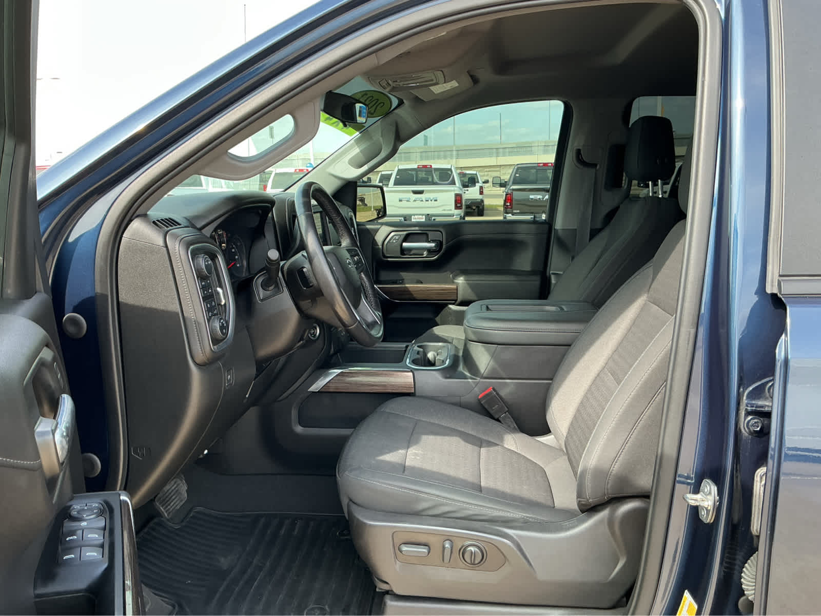 used 2021 Chevrolet Silverado 1500 car, priced at $40,850