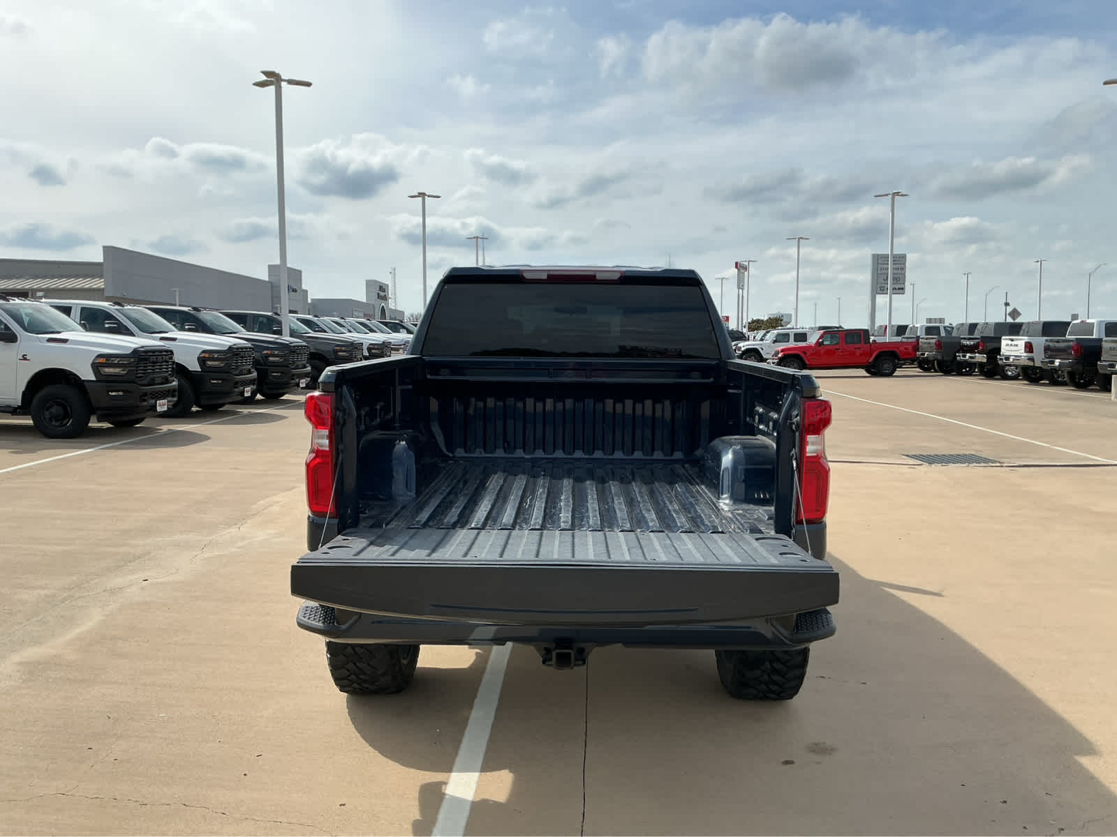 used 2021 Chevrolet Silverado 1500 car, priced at $40,850