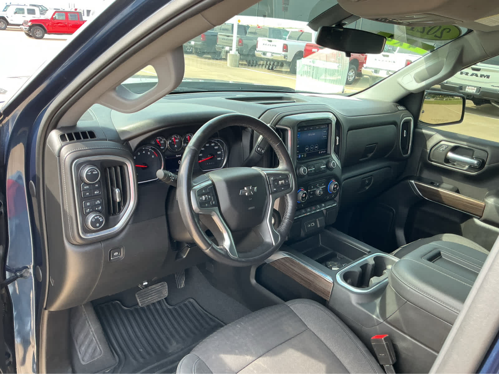 used 2021 Chevrolet Silverado 1500 car, priced at $40,850