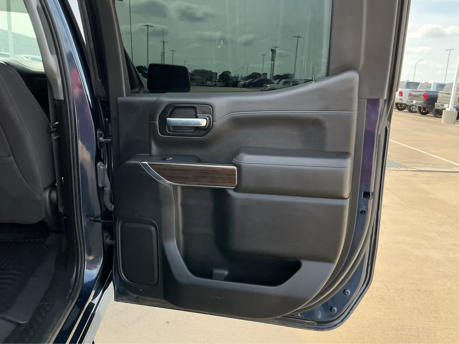 used 2021 Chevrolet Silverado 1500 car, priced at $40,850