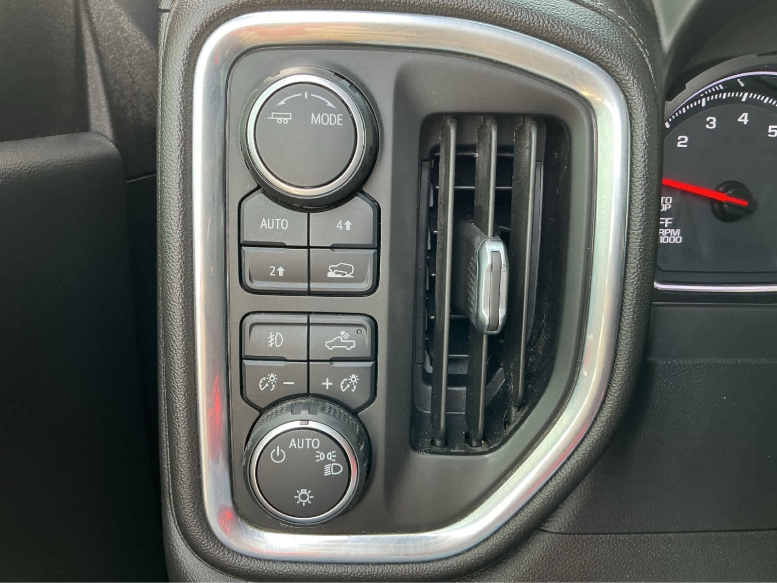 used 2021 Chevrolet Silverado 1500 car, priced at $40,850