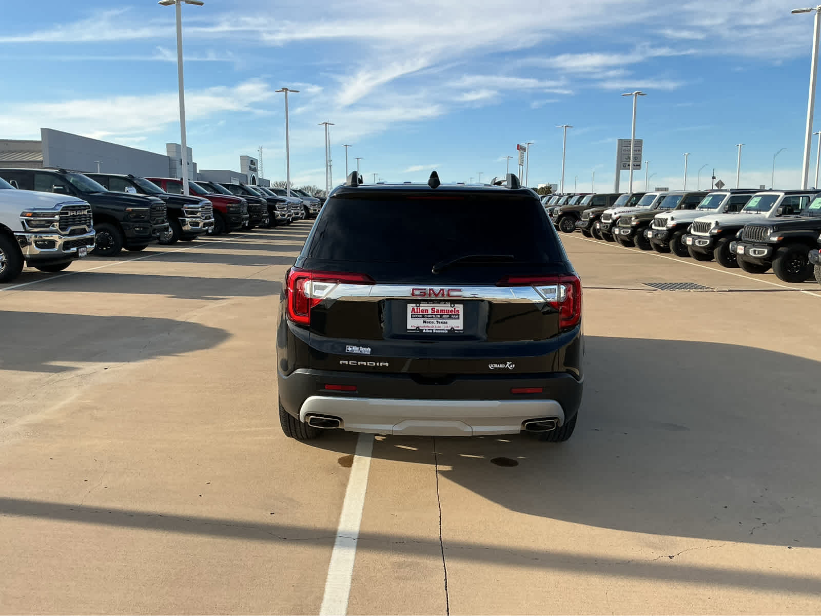 Used Car 2022 Gmc Acadia  Slt For Sale Under $30,000 In Waco, Texas