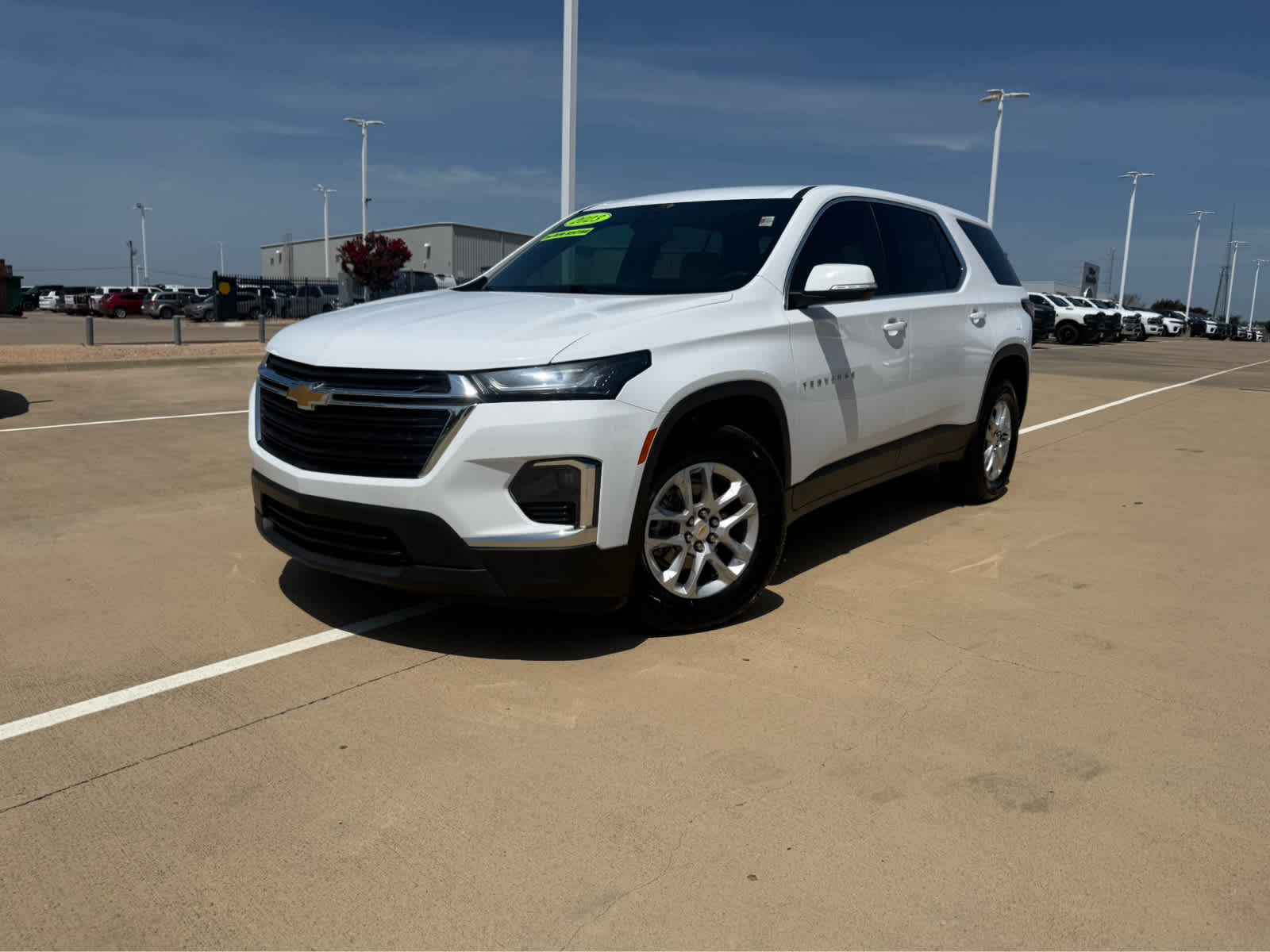 used 2023 Chevrolet Traverse car, priced at $27,250