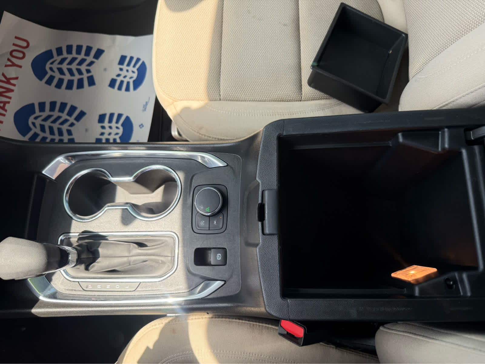 used 2023 Chevrolet Traverse car, priced at $27,250