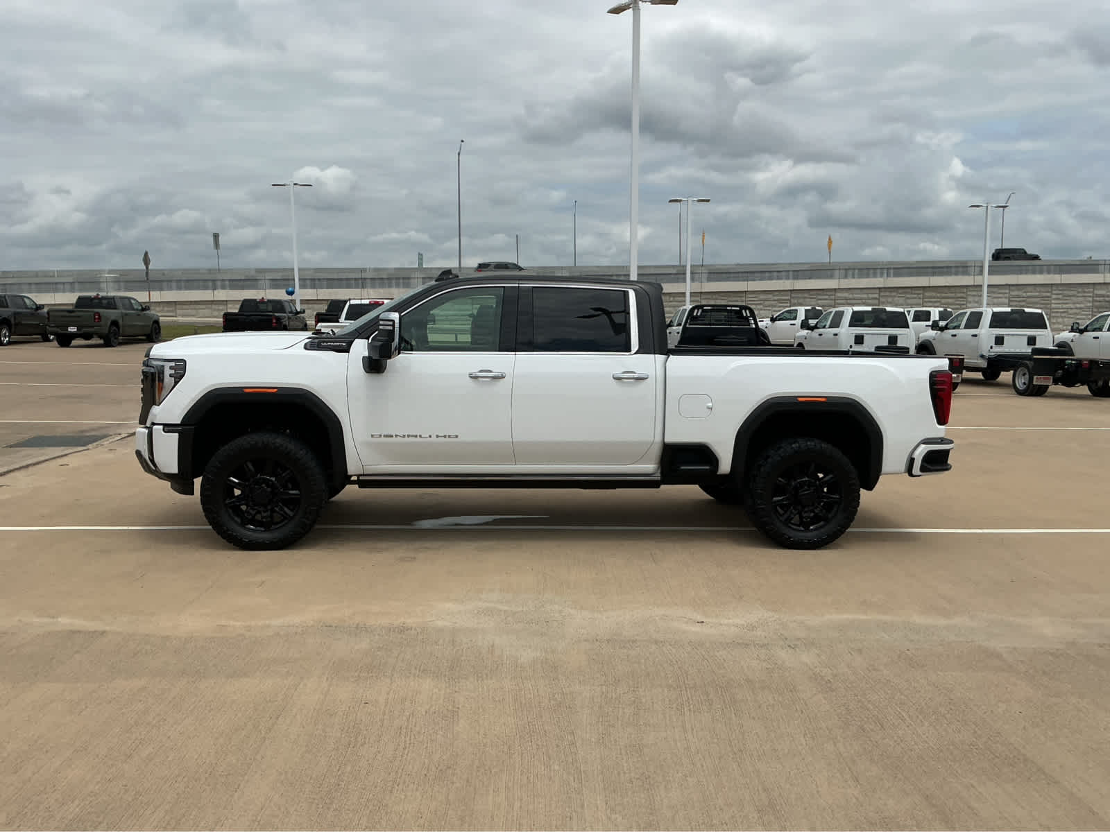 Used Car 2024 Gmc Sierra 2500hd  Denali Ultimate For Sale Under $90,000 In Waco, Texas