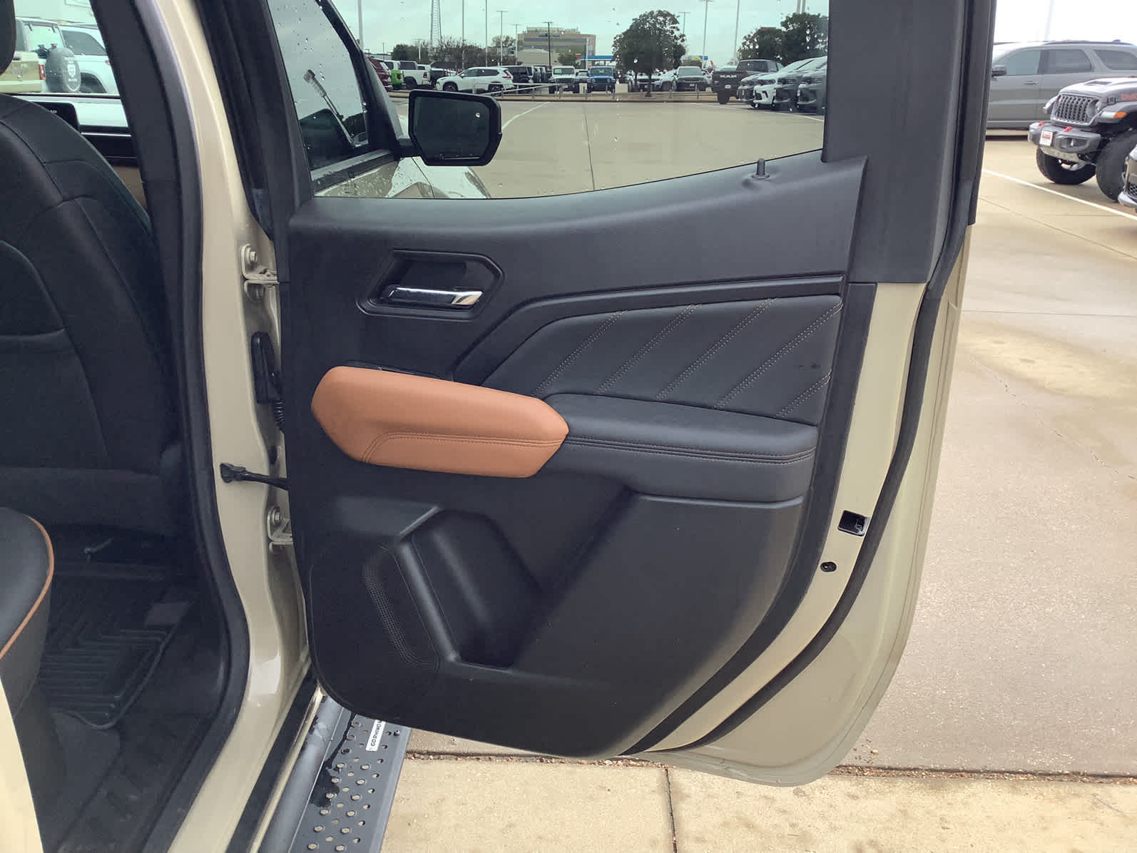 Used Car 2023 Gmc Canyon  4wd At4 For Sale Under $50,000 In Waco, Texas