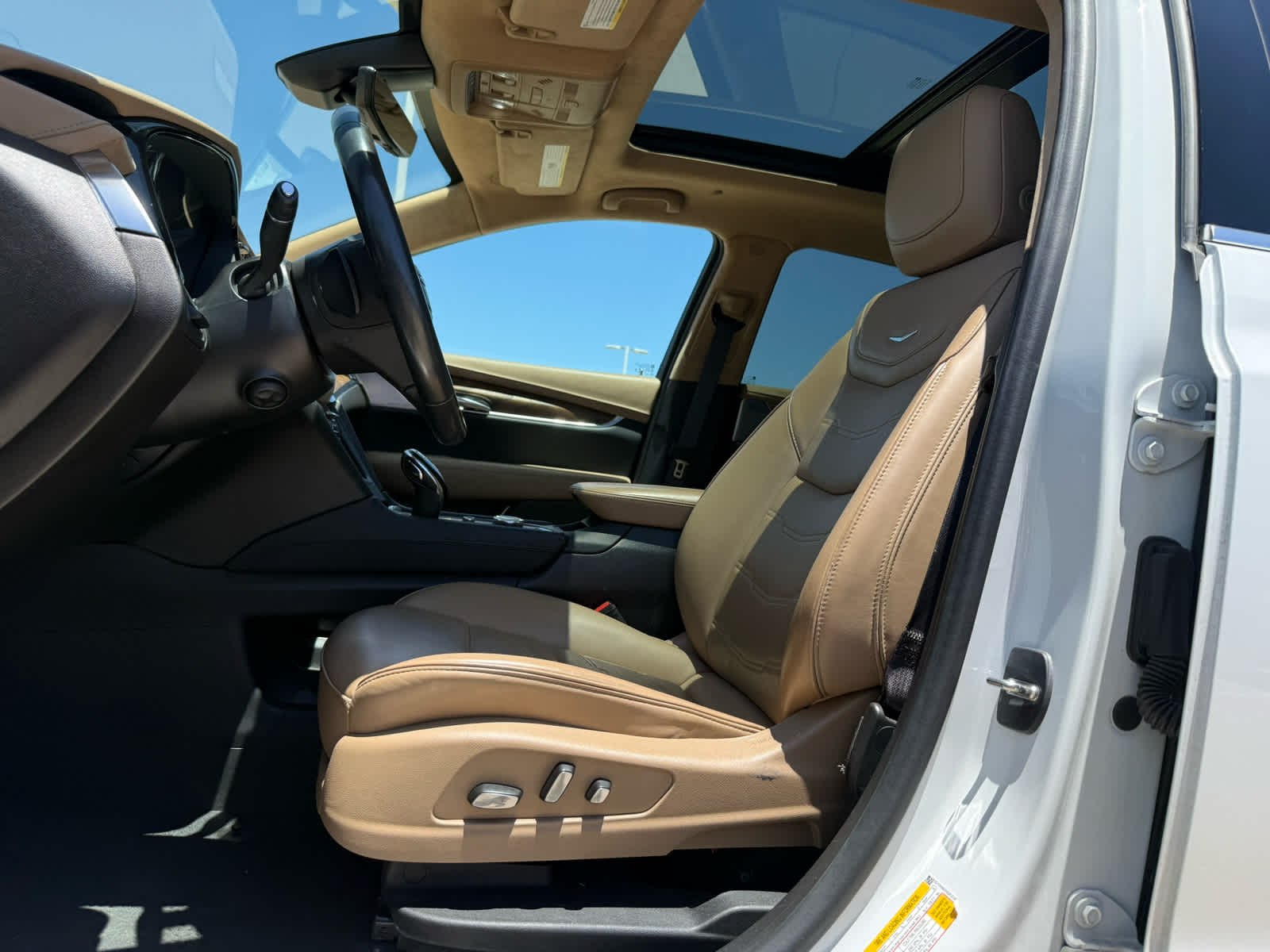 Used Car 2023 Cadillac Xt5  Fwd Premium Luxury For Sale Under $35,000 In Waco, Texas