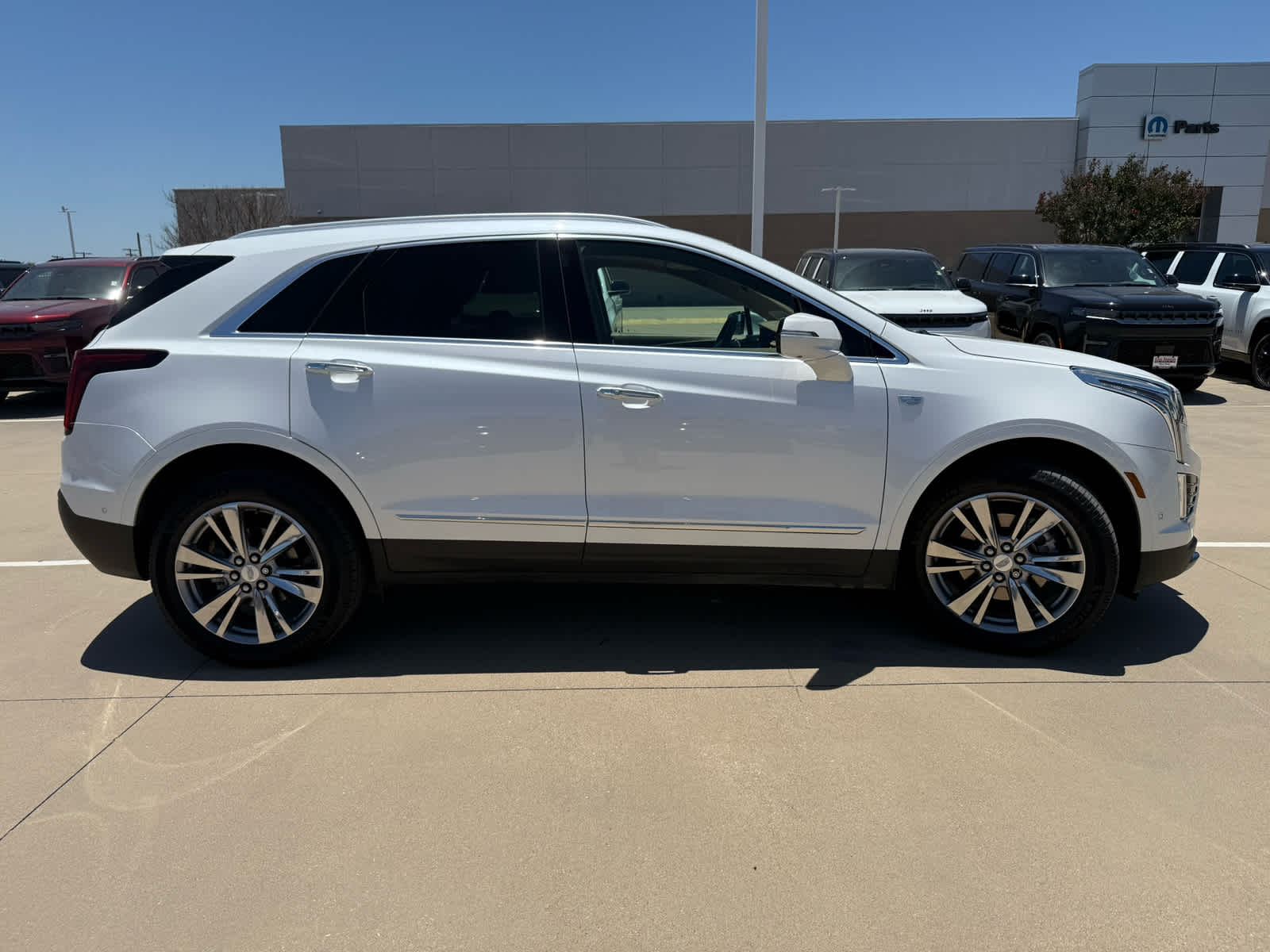 Used Car 2023 Cadillac Xt5  Fwd Premium Luxury For Sale Under $35,000 In Waco, Texas