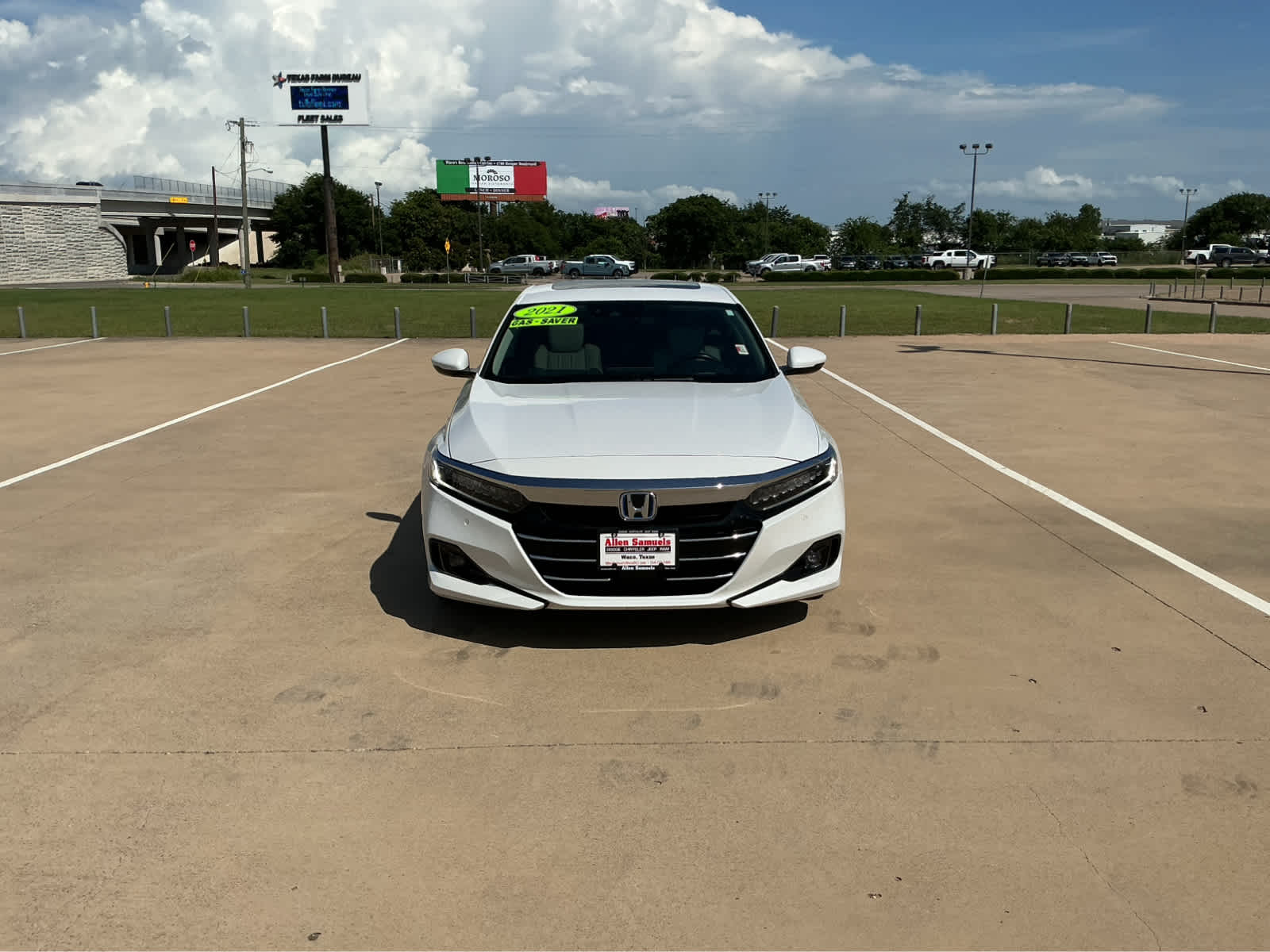 Used Car 2021 Honda Accord Hybrid  Touring For Sale Under $30,000 In Waco, Texas