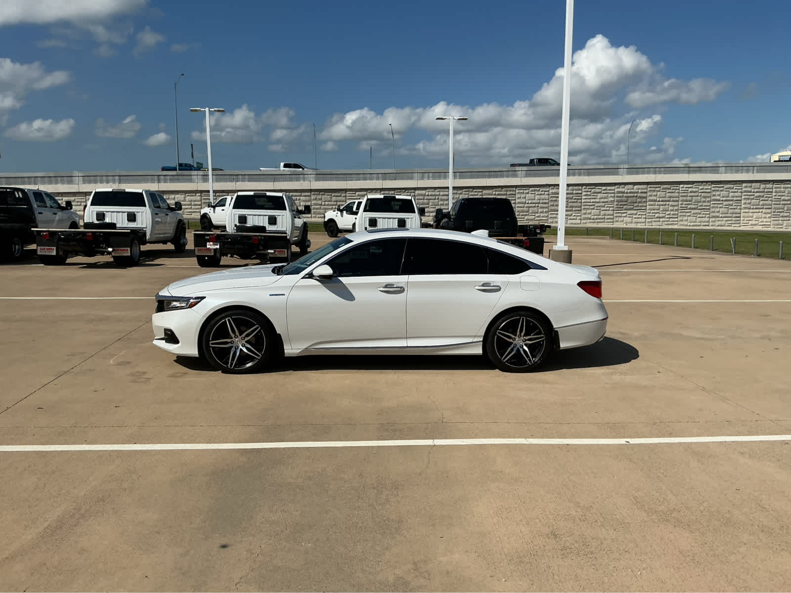 Used Car 2021 Honda Accord Hybrid  Touring For Sale Under $30,000 In Waco, Texas