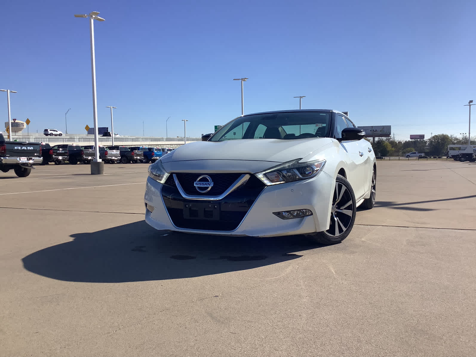 Used Car 2018 Nissan Maxima  Platinum For Sale Under $25,000 In Waco, Texas