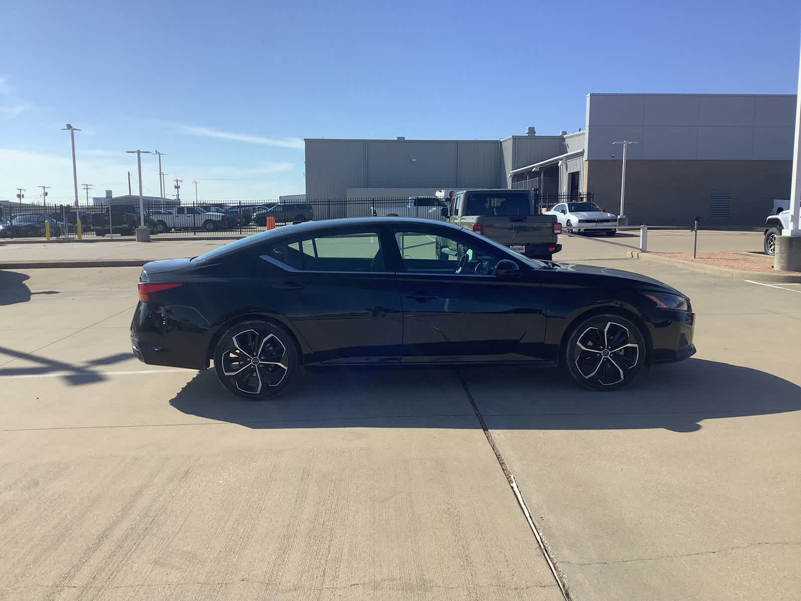 Used Car 2024 Nissan Altima  2.5 Sr For Sale Under $25,000 In Waco, Texas