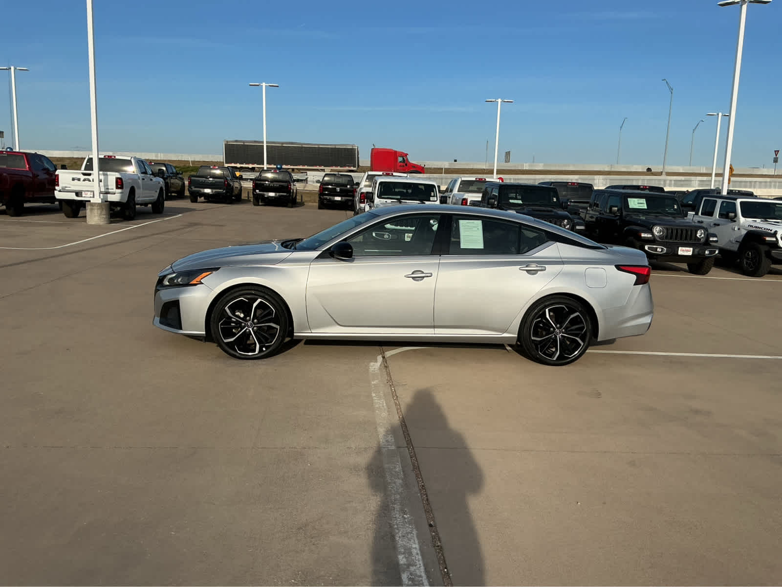 Used Car 2023 Nissan Altima  2.5 Sr For Sale Under $25,000 In Waco, Texas