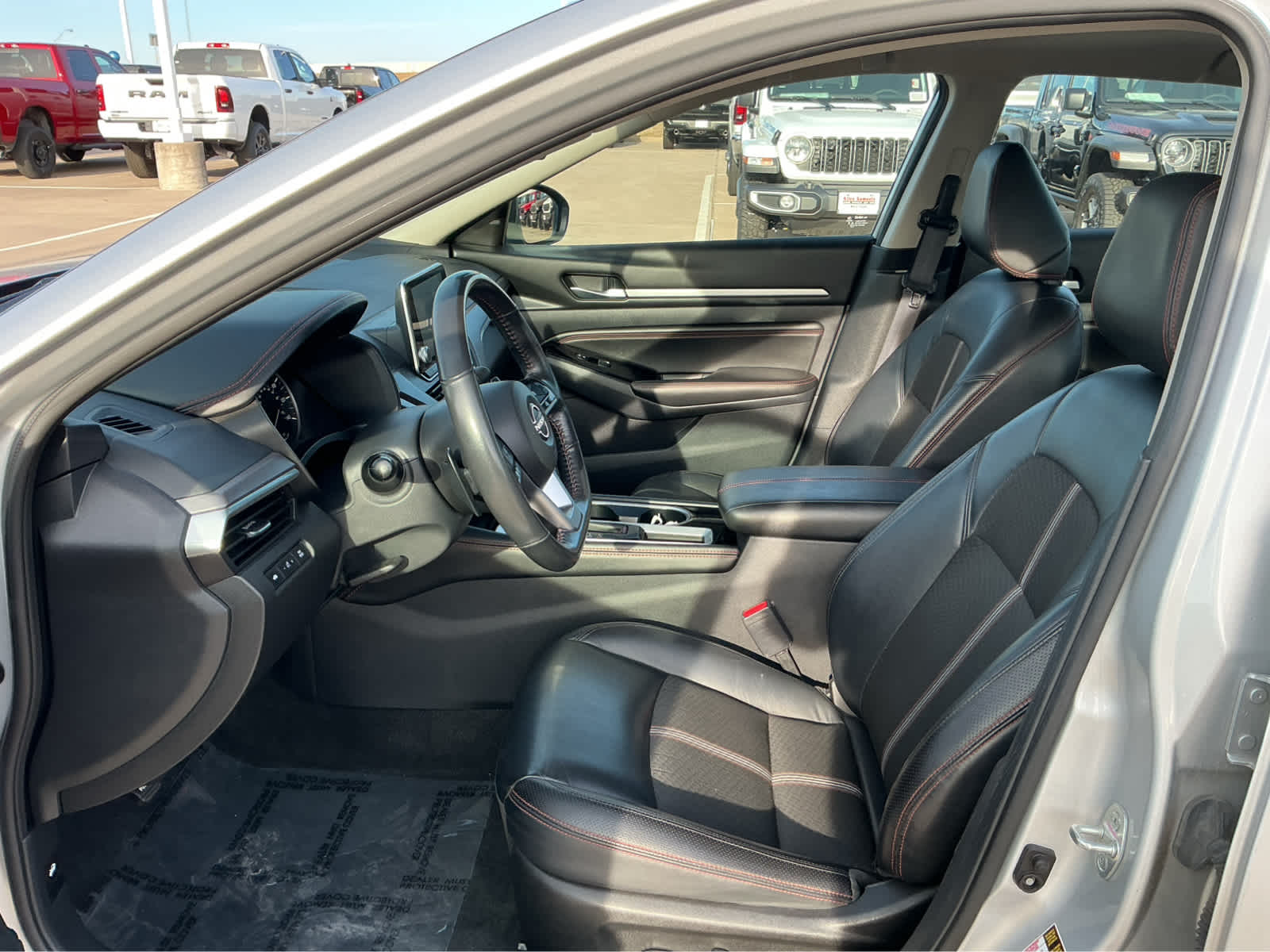 Used Car 2023 Nissan Altima  2.5 Sr For Sale Under $25,000 In Waco, Texas