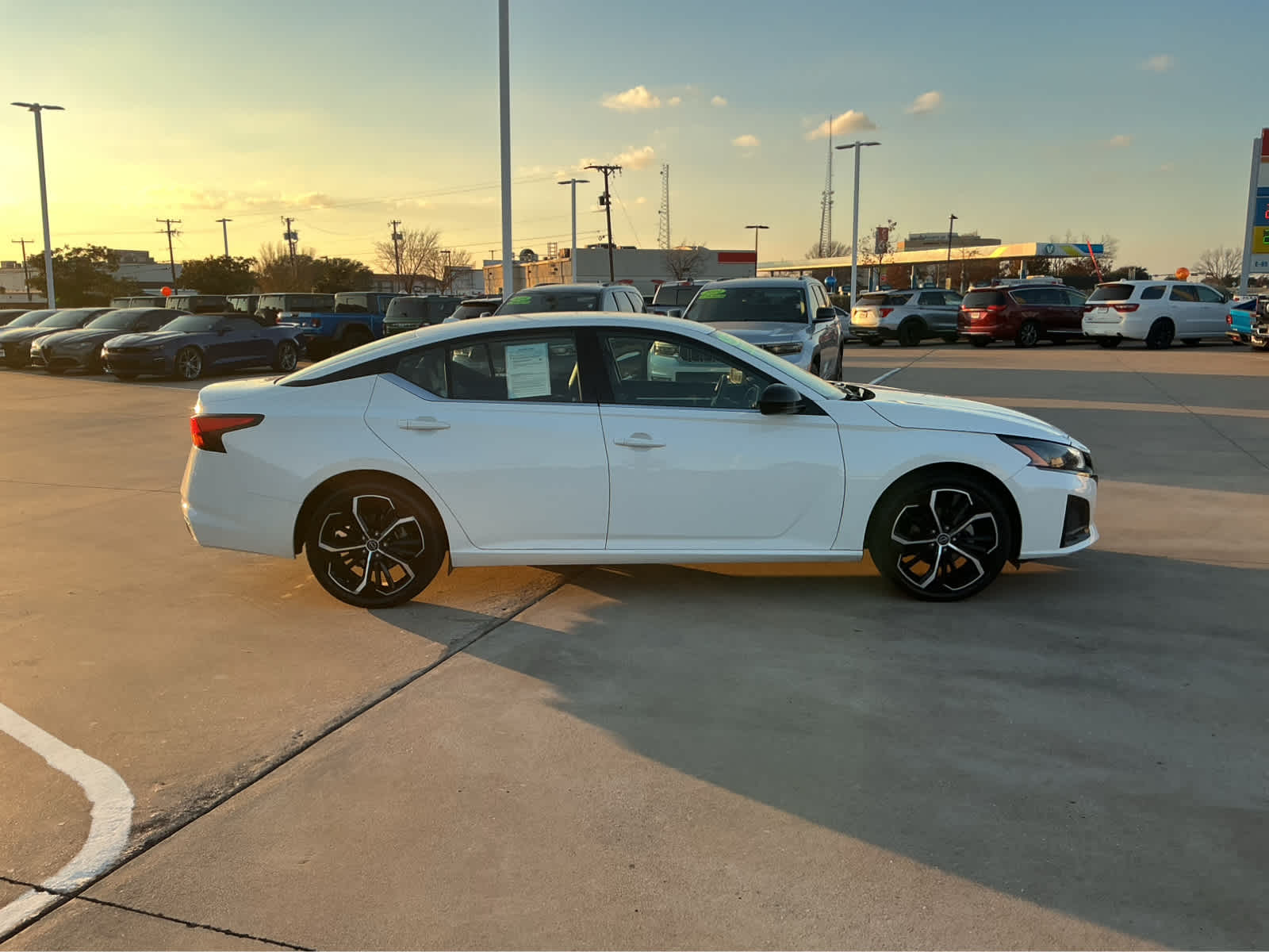 Used Car 2024 Nissan Altima  2.5 Sr For Sale Under $25,000 In Waco, Texas