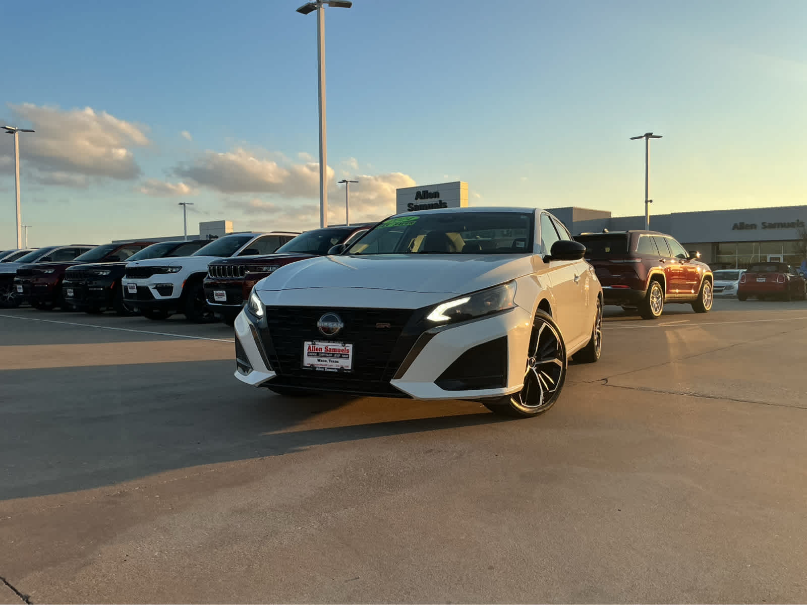 Used Car 2024 Nissan Altima  2.5 Sr For Sale Under $25,000 In Waco, Texas