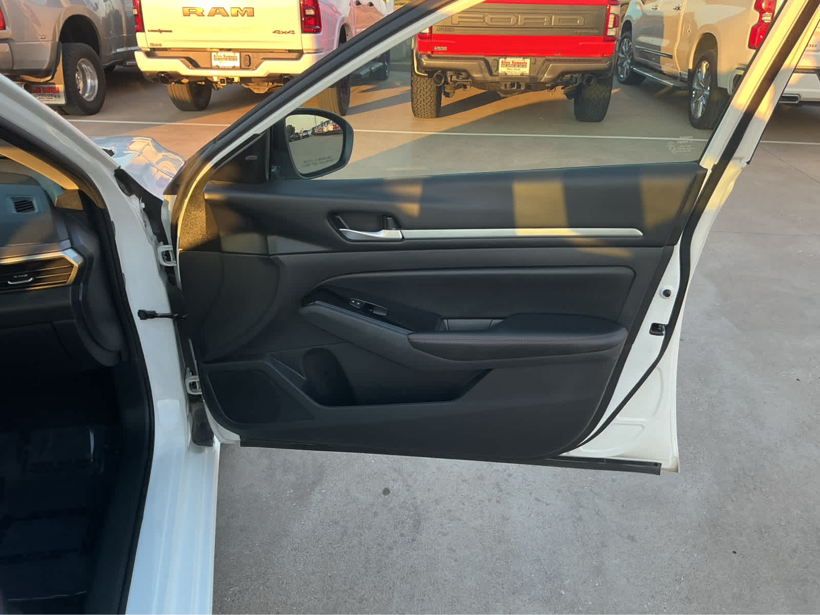 Used Car 2024 Nissan Altima  2.5 Sr For Sale Under $25,000 In Waco, Texas