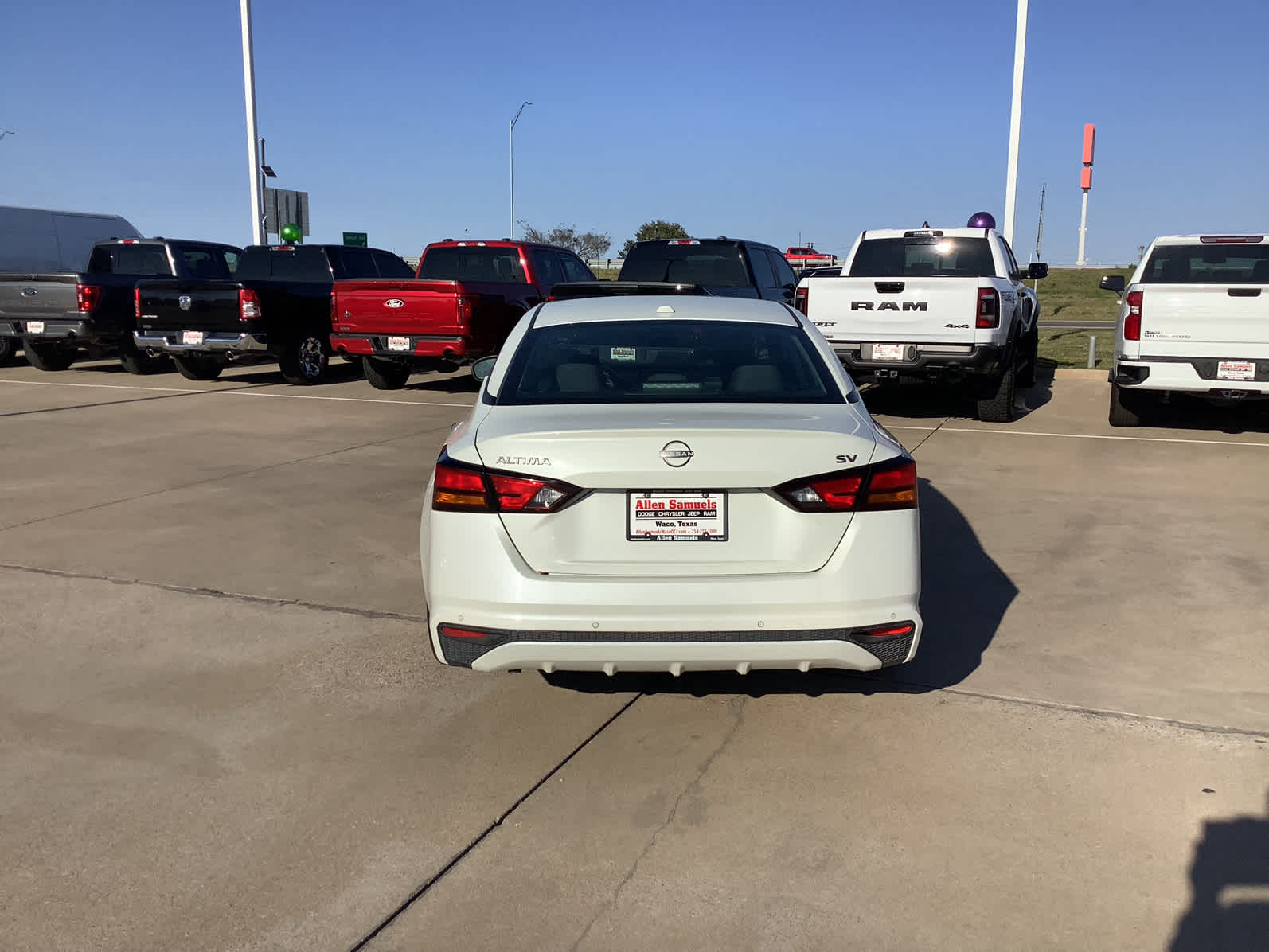 Used Car 2023 Nissan Altima  2.5 Sv For Sale Under $25,000 In Waco, Texas