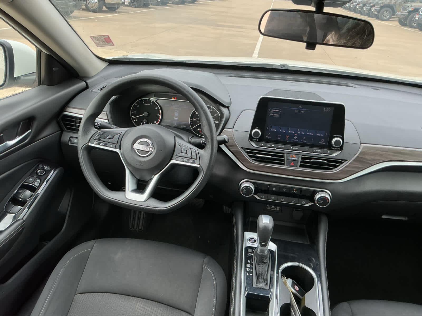 Used Car 2023 Nissan Altima  2.5 Sv For Sale Under $25,000 In Waco, Texas