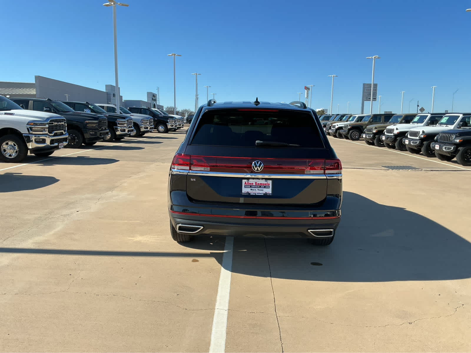 Used Car 2024 Volkswagen Atlas  2.0t Se For Sale Under $30,000 In Waco, Texas