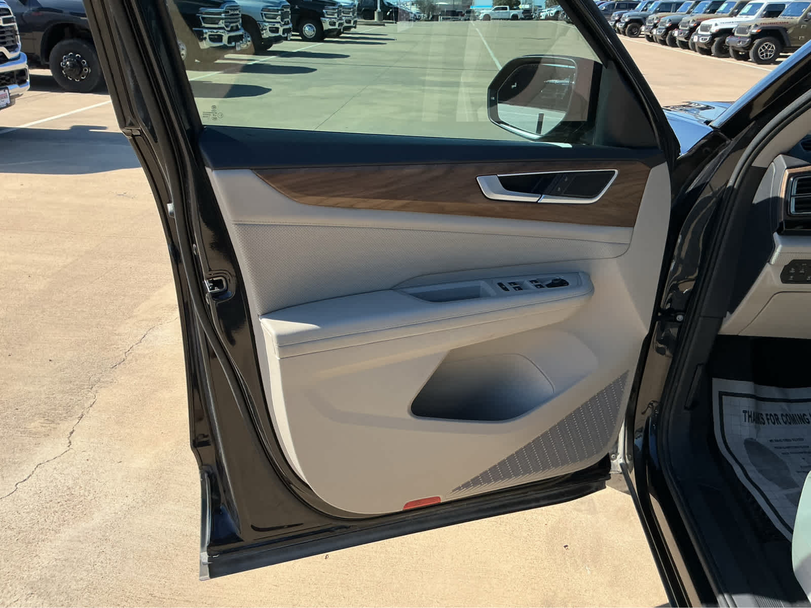 Used Car 2024 Volkswagen Atlas  2.0t Se For Sale Under $30,000 In Waco, Texas