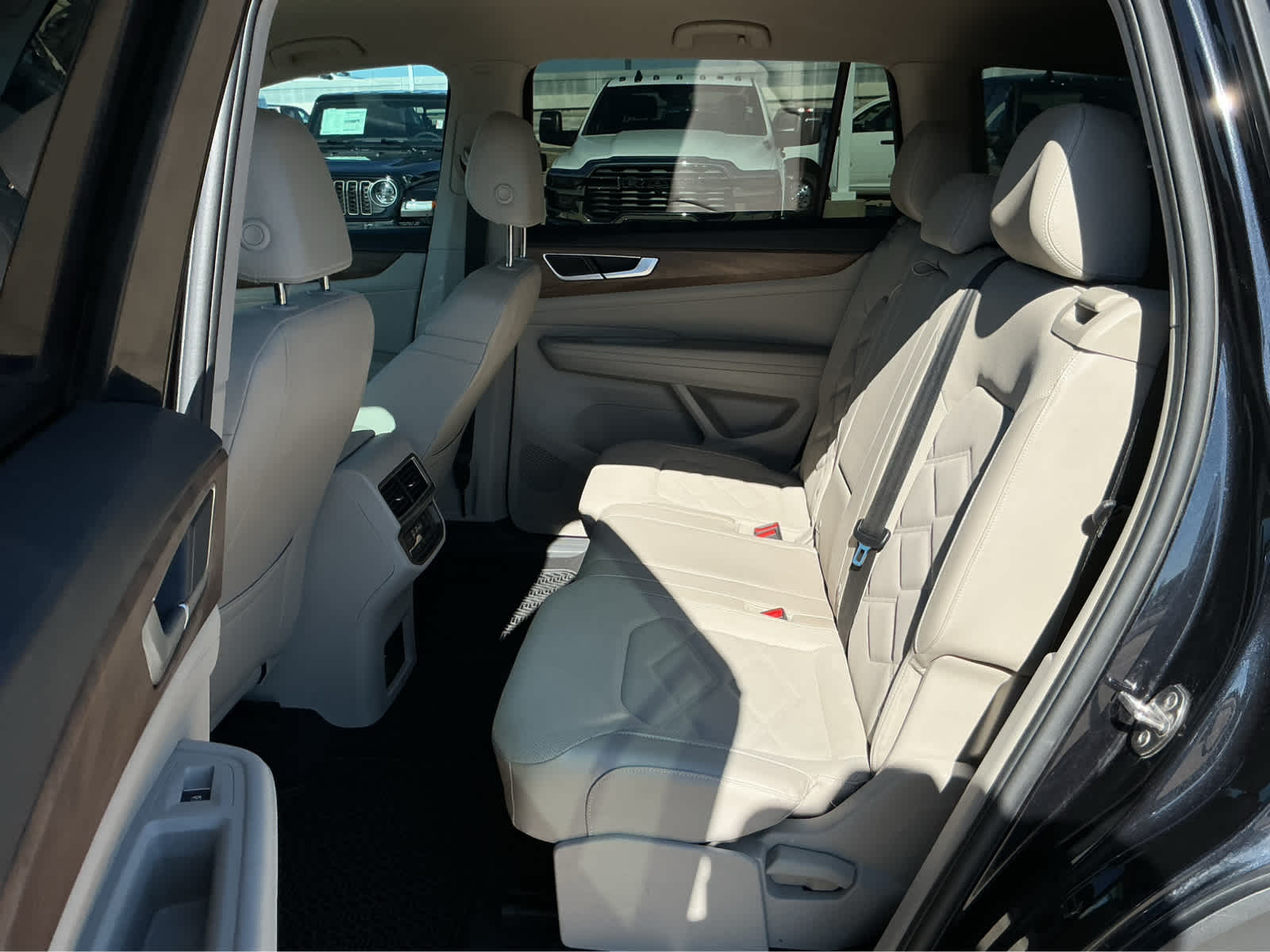 Used Car 2024 Volkswagen Atlas  2.0t Se For Sale Under $30,000 In Waco, Texas