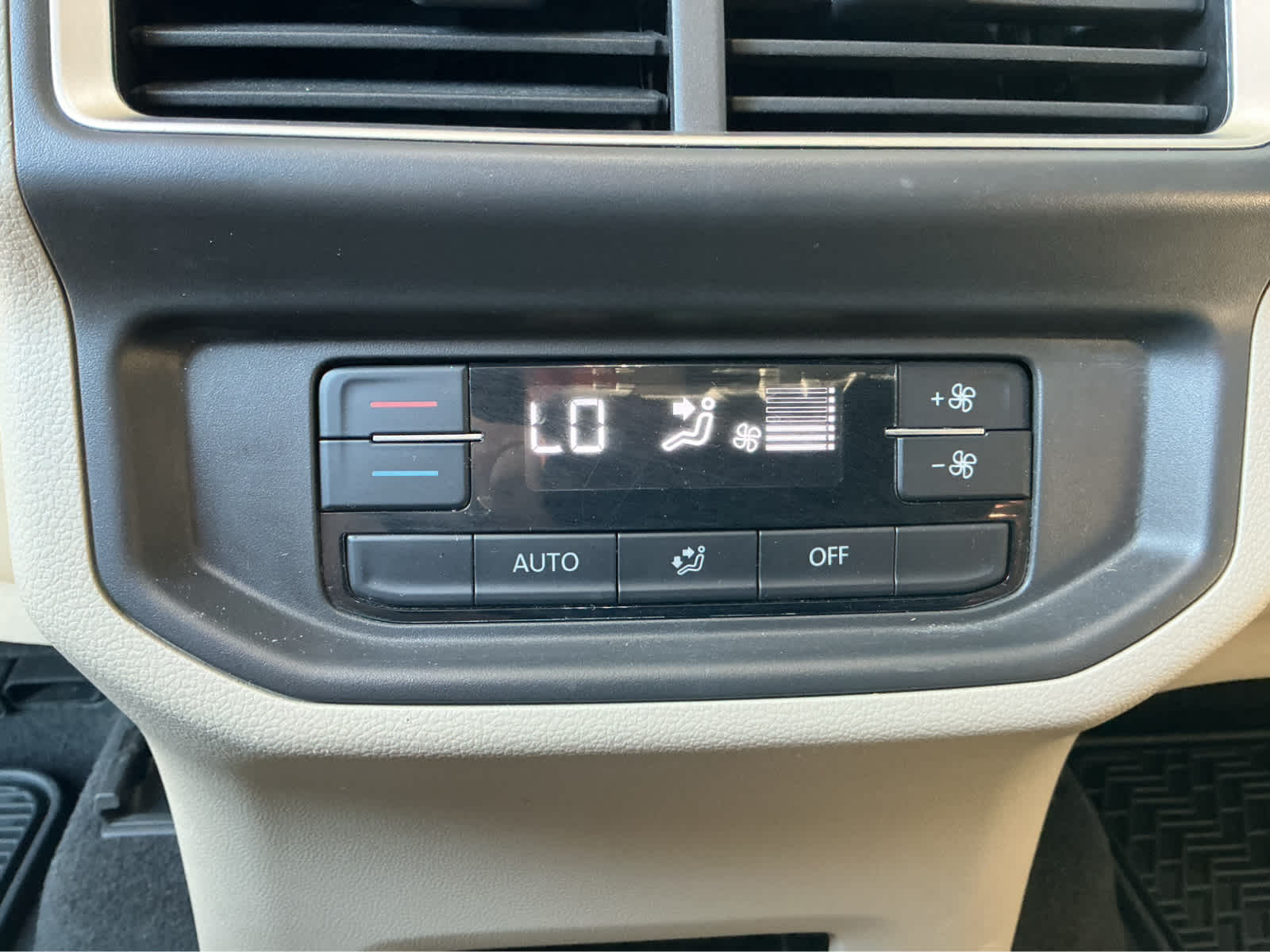 Used Car 2024 Volkswagen Atlas  2.0t Se For Sale Under $30,000 In Waco, Texas