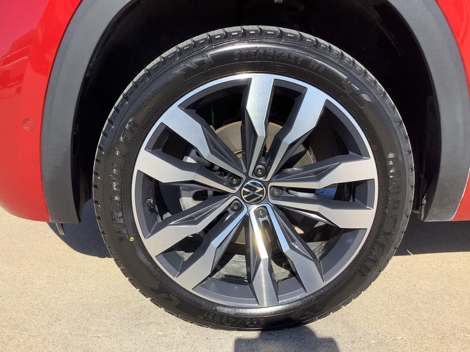 Used Car 2022 Volkswagen Atlas  3.6l V6 Sel Premium R-line For Sale Under $40,000 In Waco, Texas