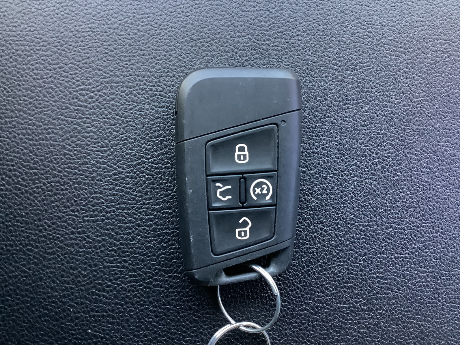 Used Car 2022 Volkswagen Atlas  3.6l V6 Sel Premium R-line For Sale Under $40,000 In Waco, Texas