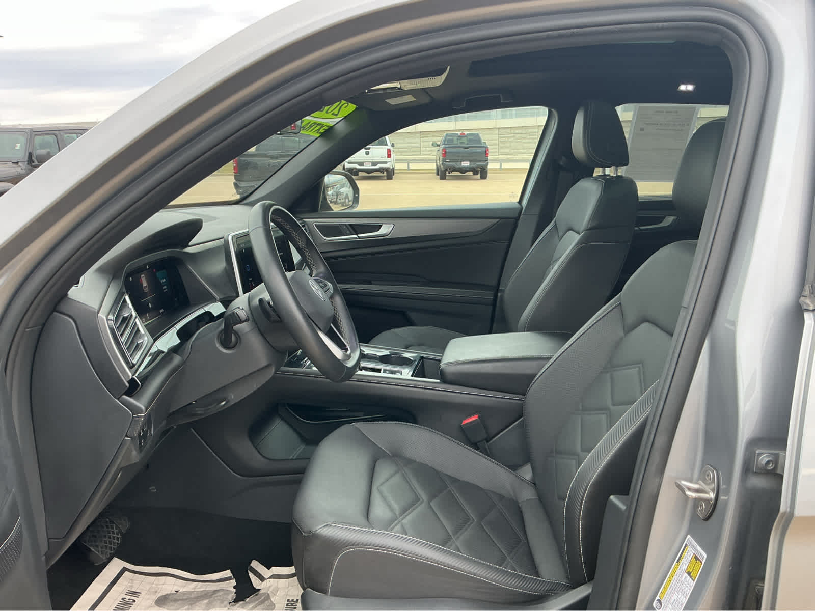 Used Car 2024 Volkswagen Atlas Cross Sport  2.0t Se W/technology For Sale Under $30,000 In Waco, Texas