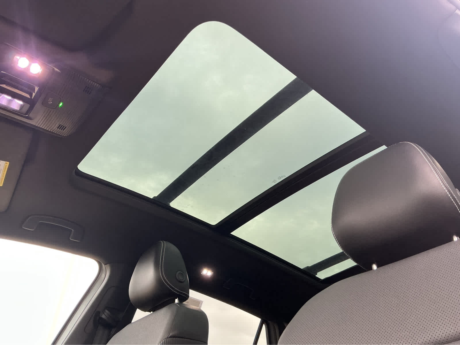 Used Car 2024 Volkswagen Atlas Cross Sport  2.0t Se W/technology For Sale Under $30,000 In Waco, Texas